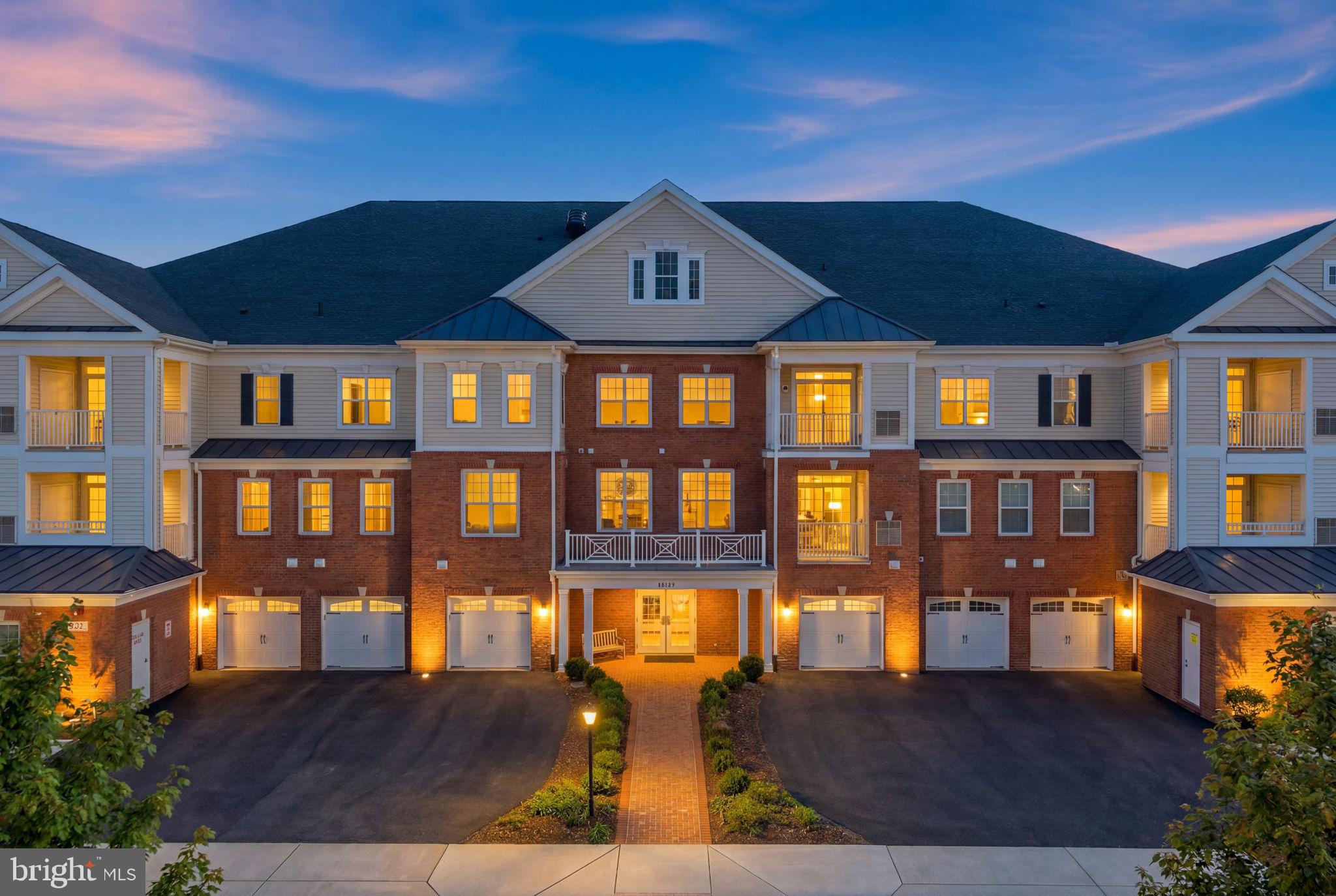 REGENCY AT ASHBURN - Residential