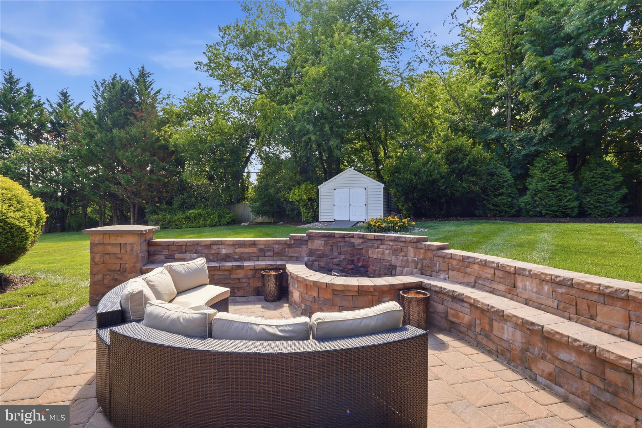 HIGHLAND VIEW ESTATES - Residential