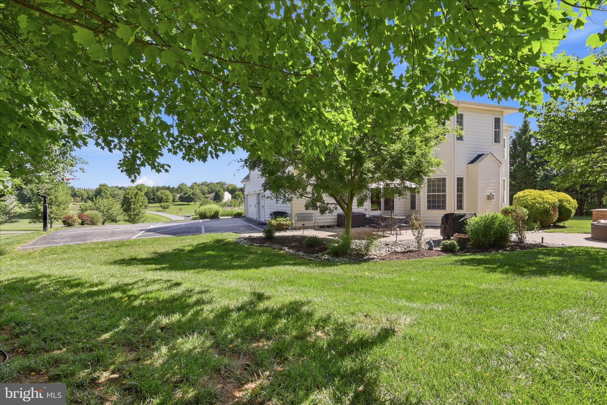 HIGHLAND VIEW ESTATES - Residential