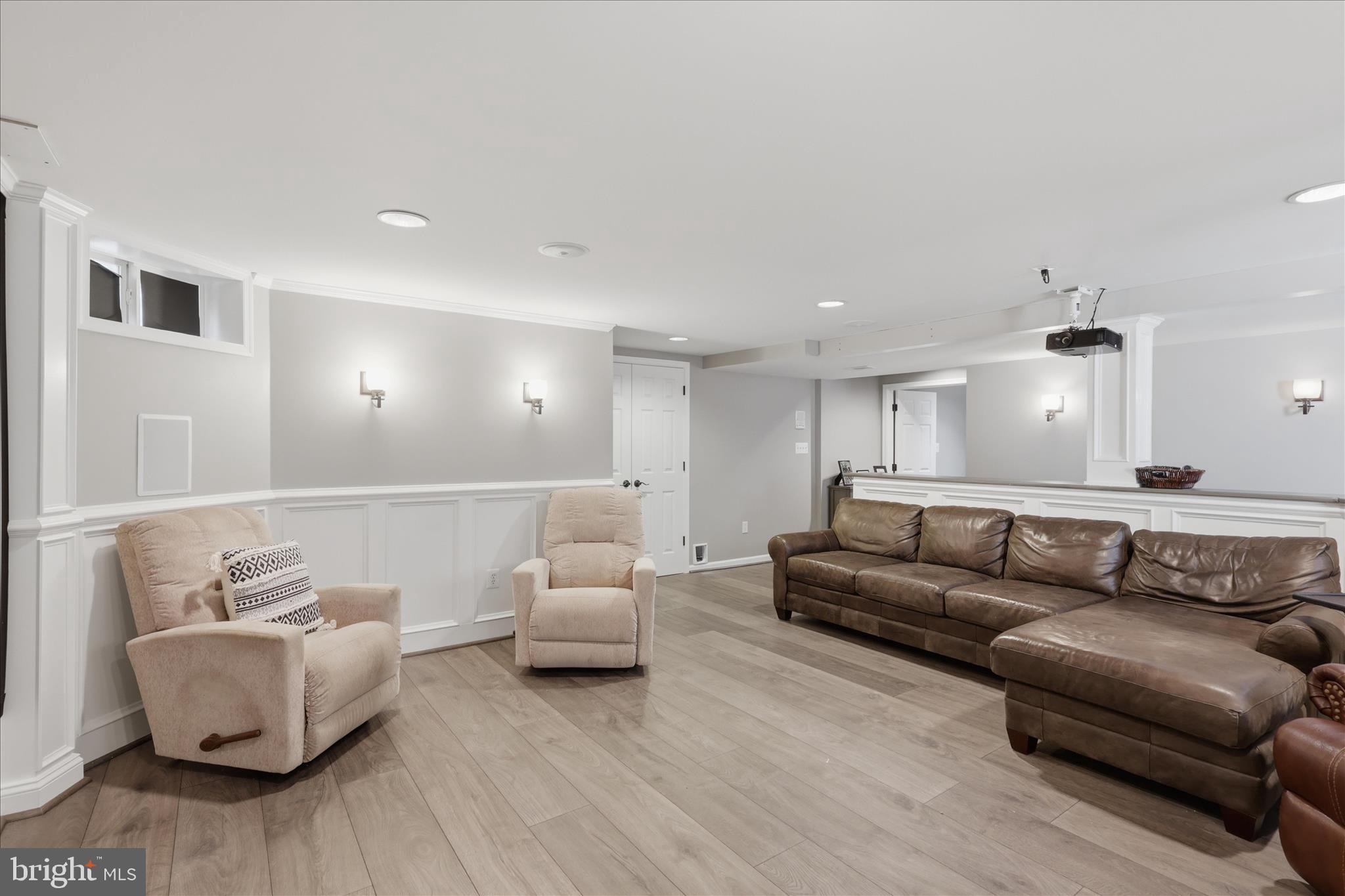 HIGHLAND VIEW ESTATES - Residential