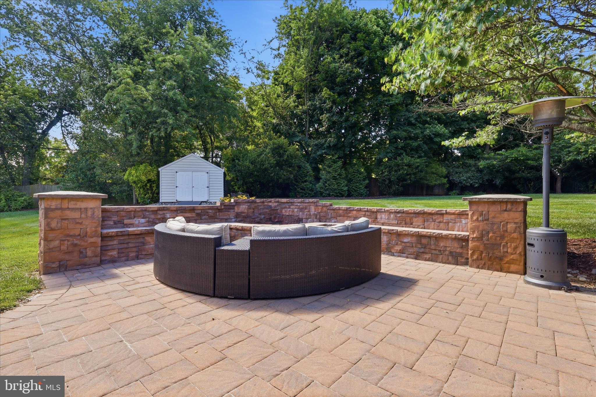 HIGHLAND VIEW ESTATES - Residential