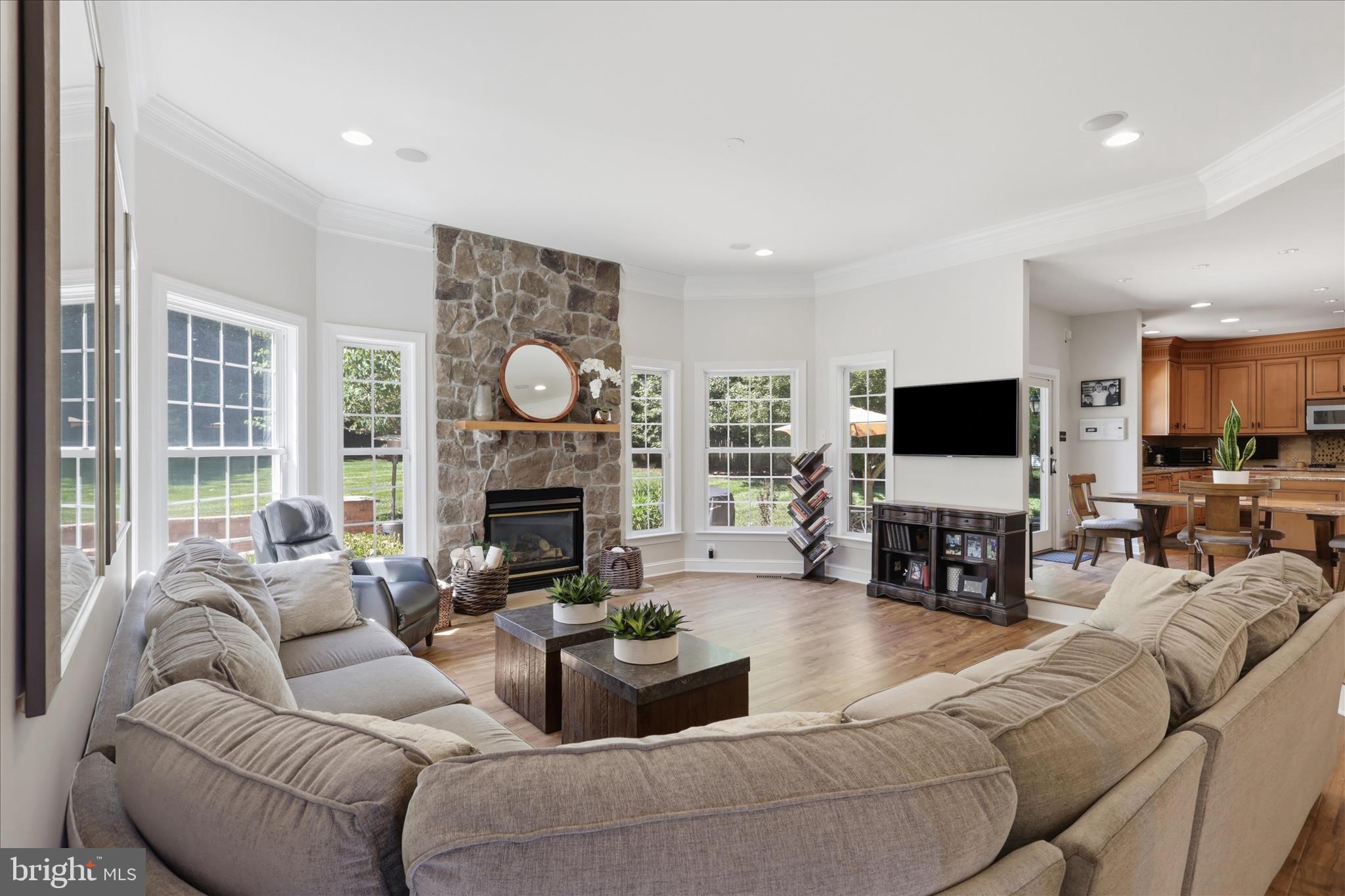 HIGHLAND VIEW ESTATES - Residential