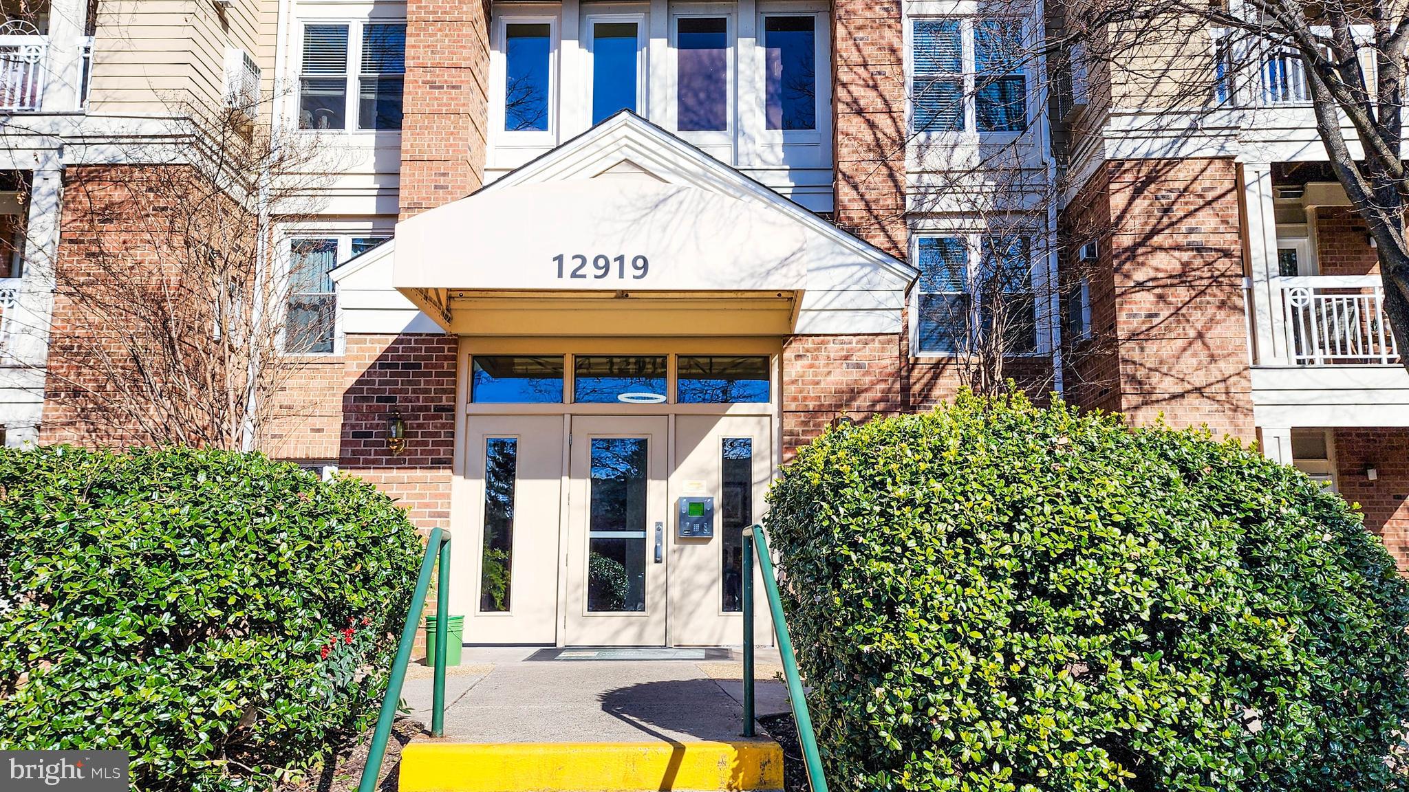 WORLDGATE CONDO - Residential