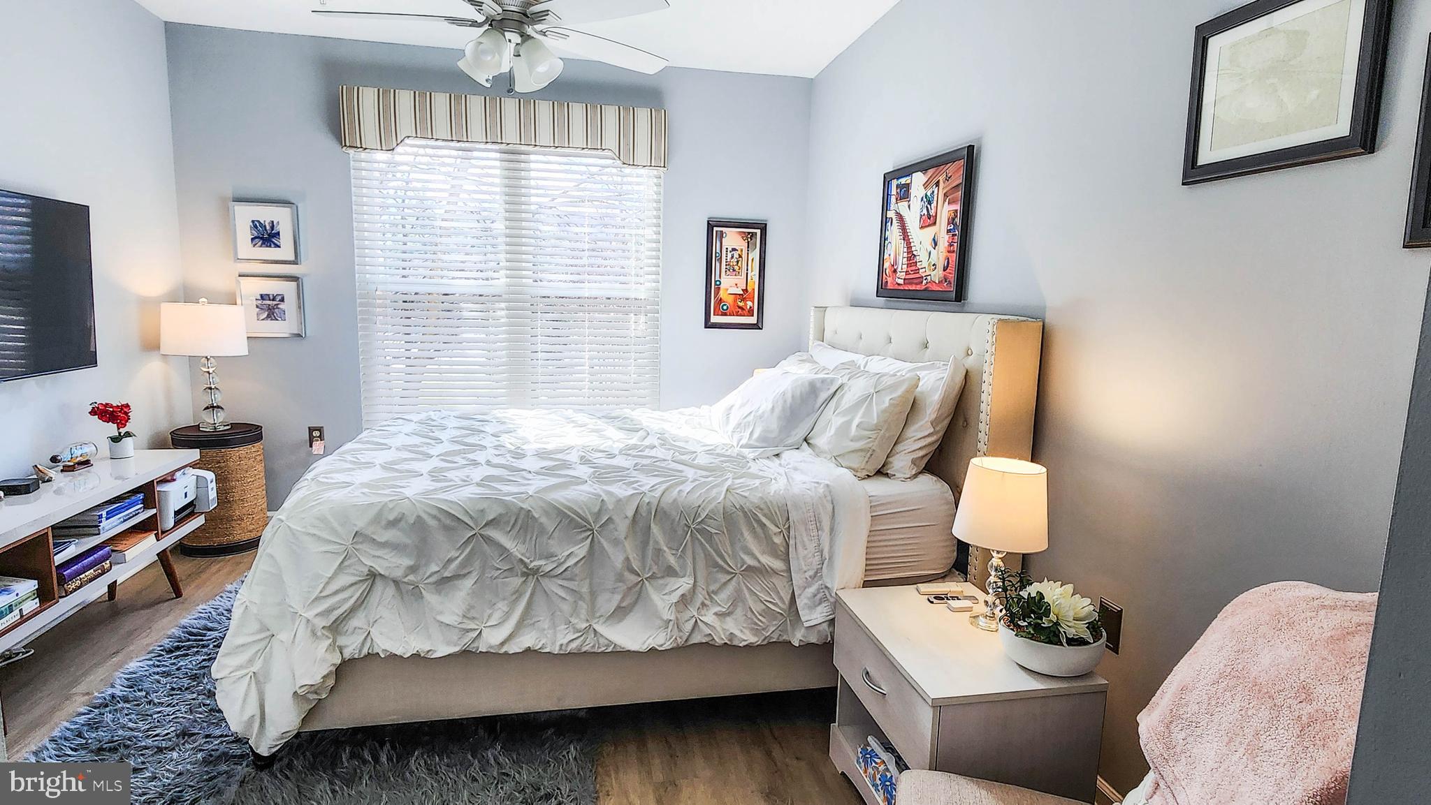 WORLDGATE CONDO - Residential