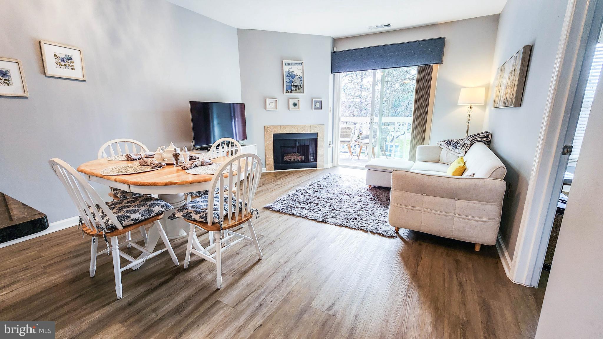 WORLDGATE CONDO - Residential