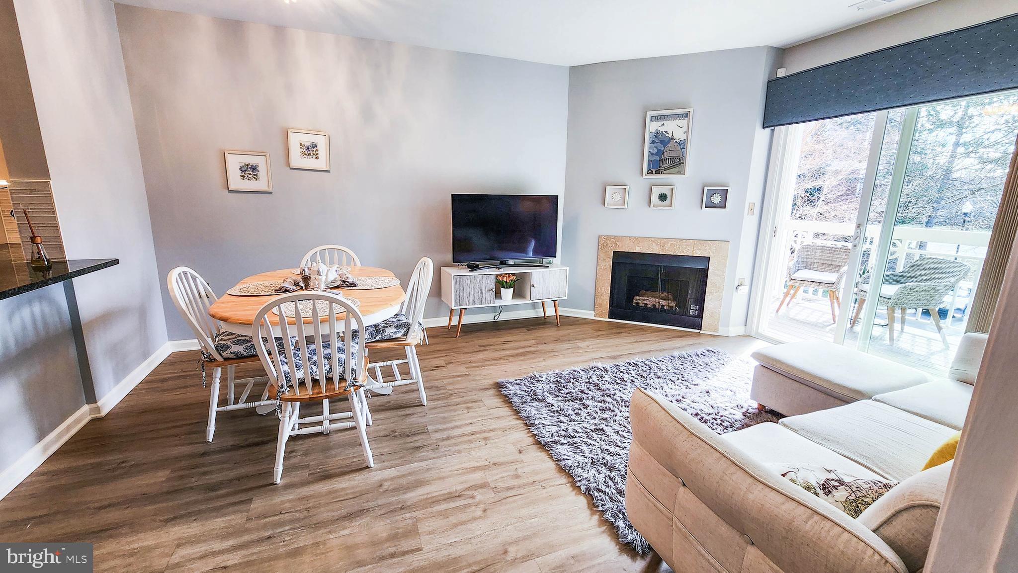 WORLDGATE CONDO - Residential