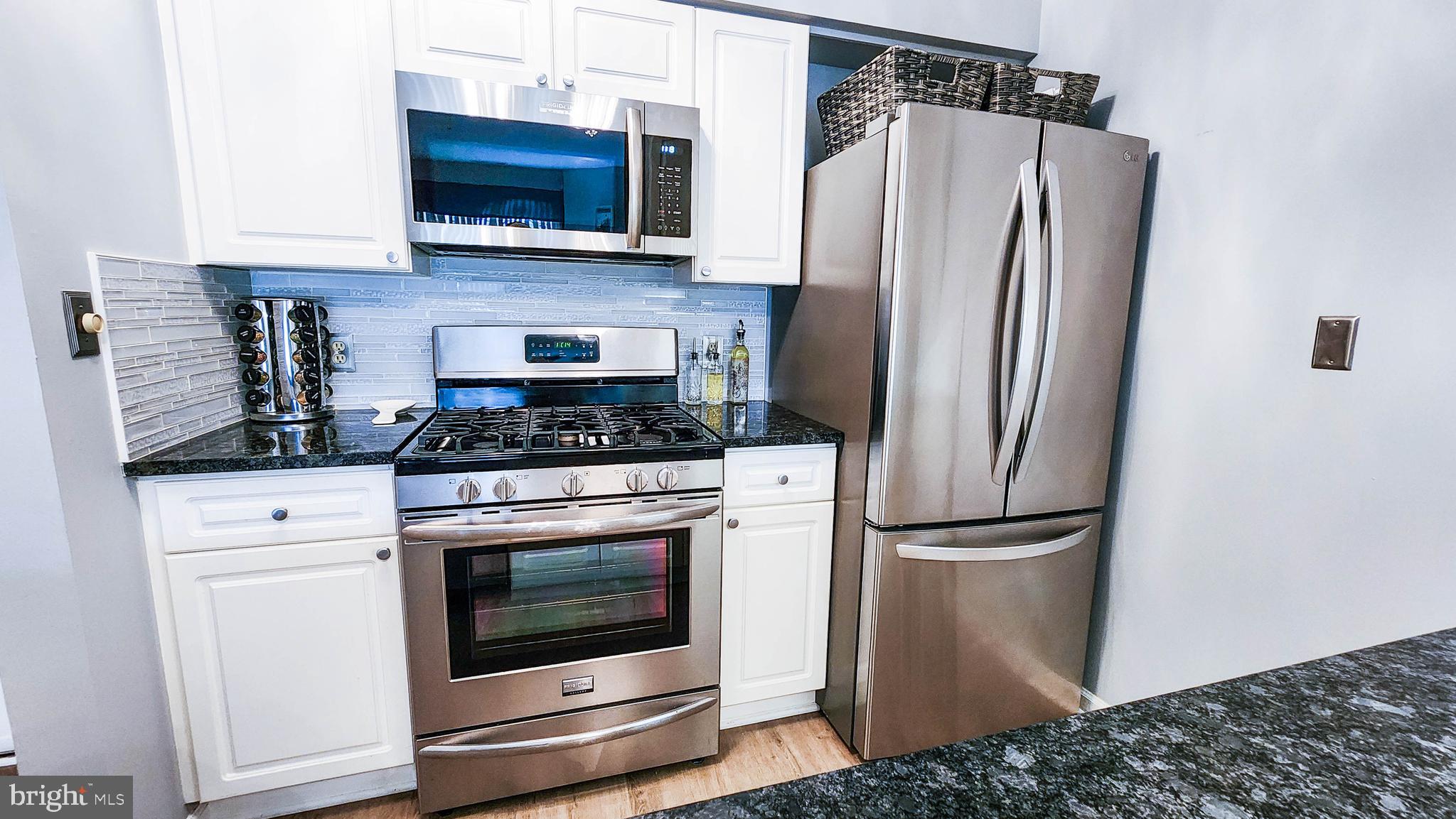 WORLDGATE CONDO - Residential