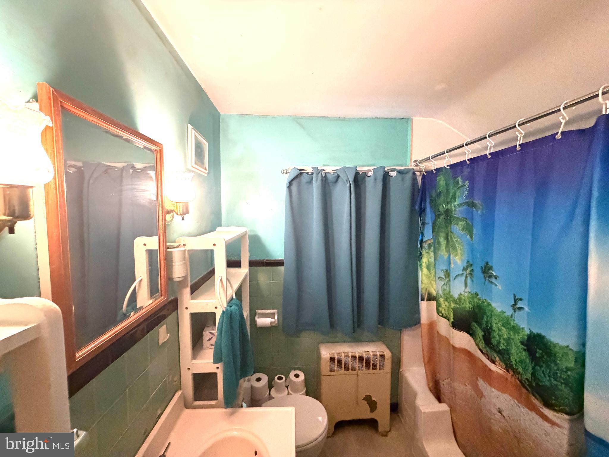 BEVERLY PARK - Residential