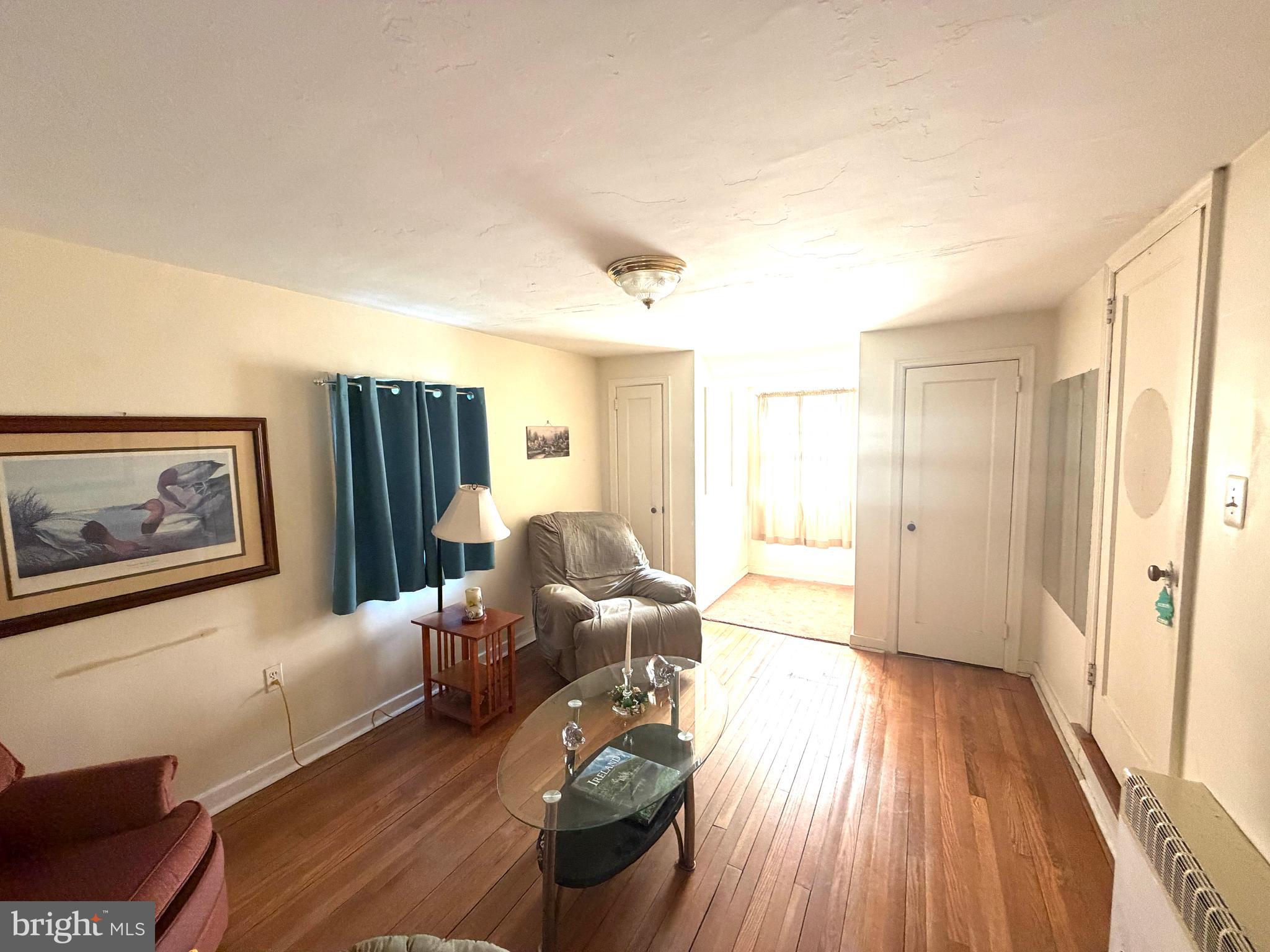 BEVERLY PARK - Residential