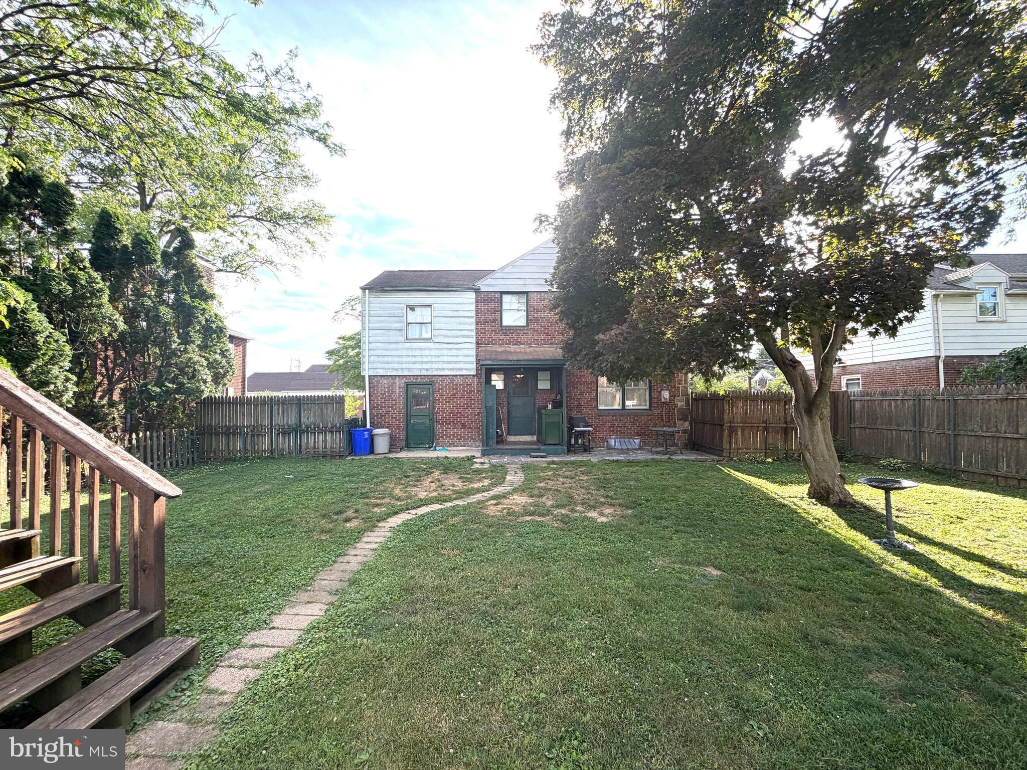 BEVERLY PARK - Residential
