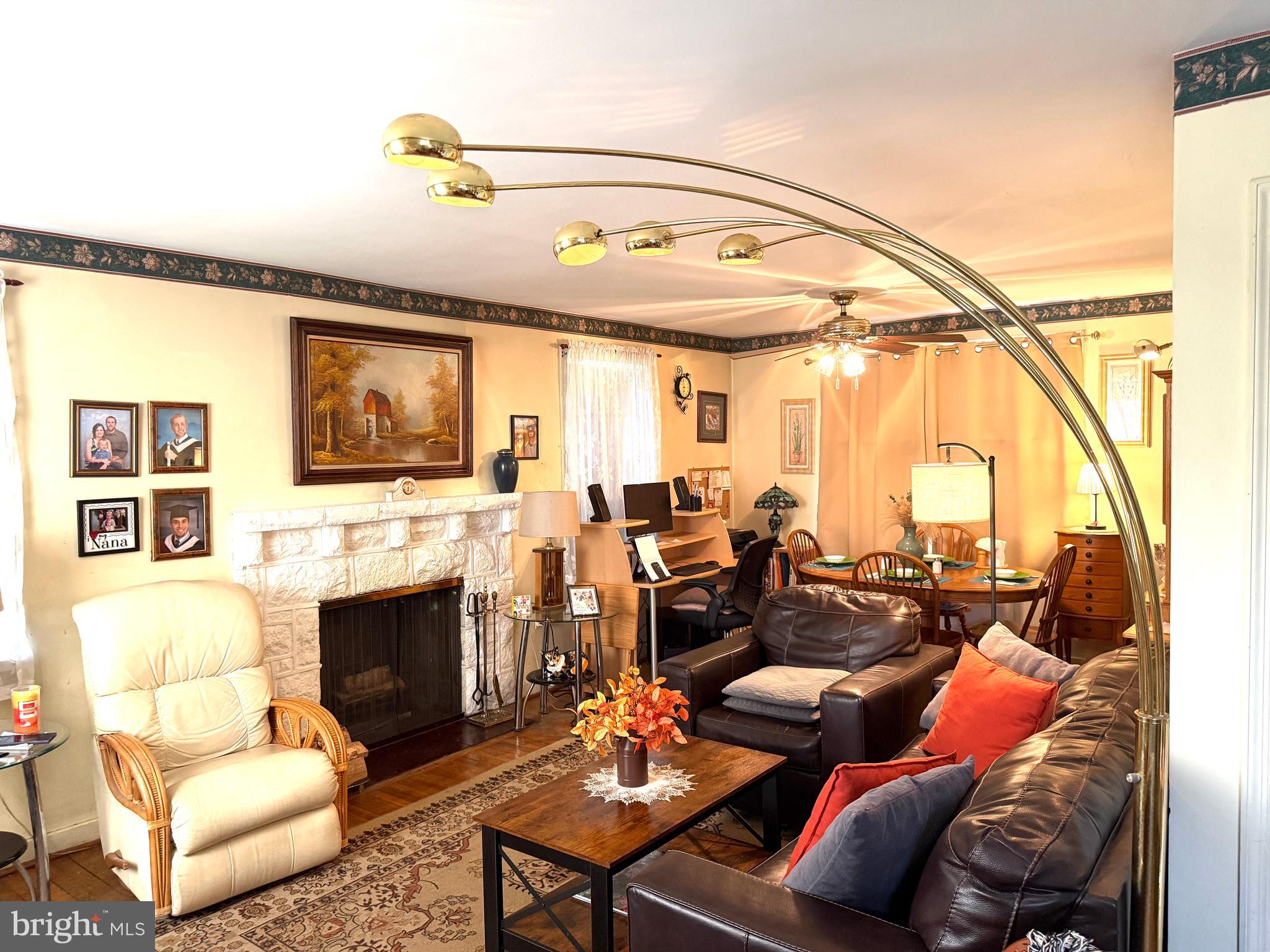 BEVERLY PARK - Residential