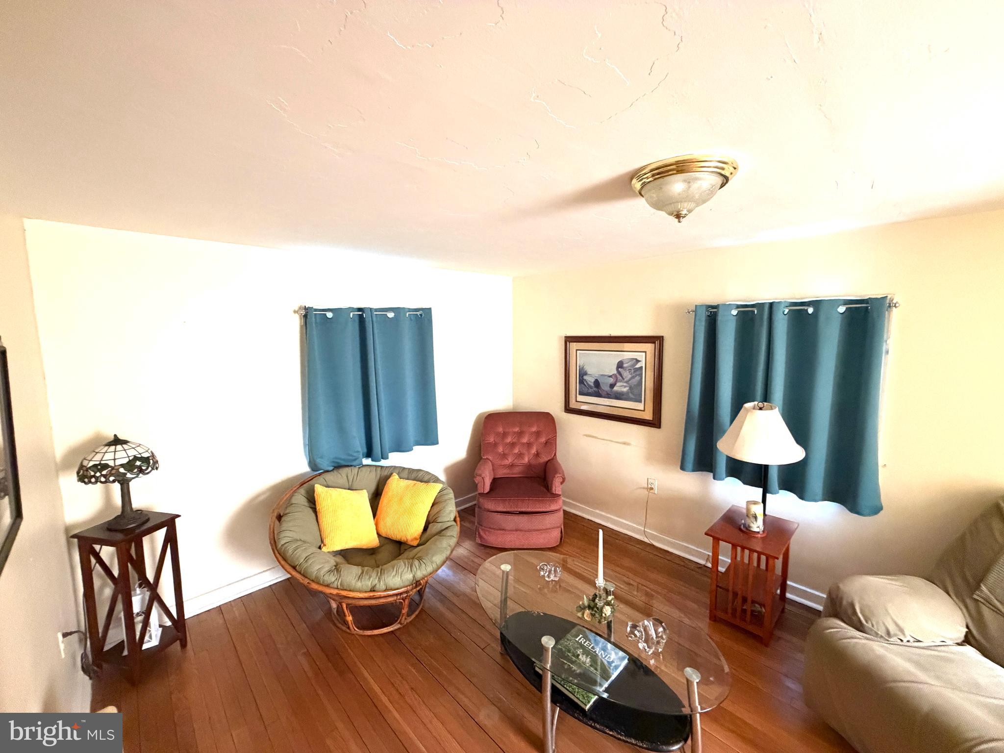 BEVERLY PARK - Residential