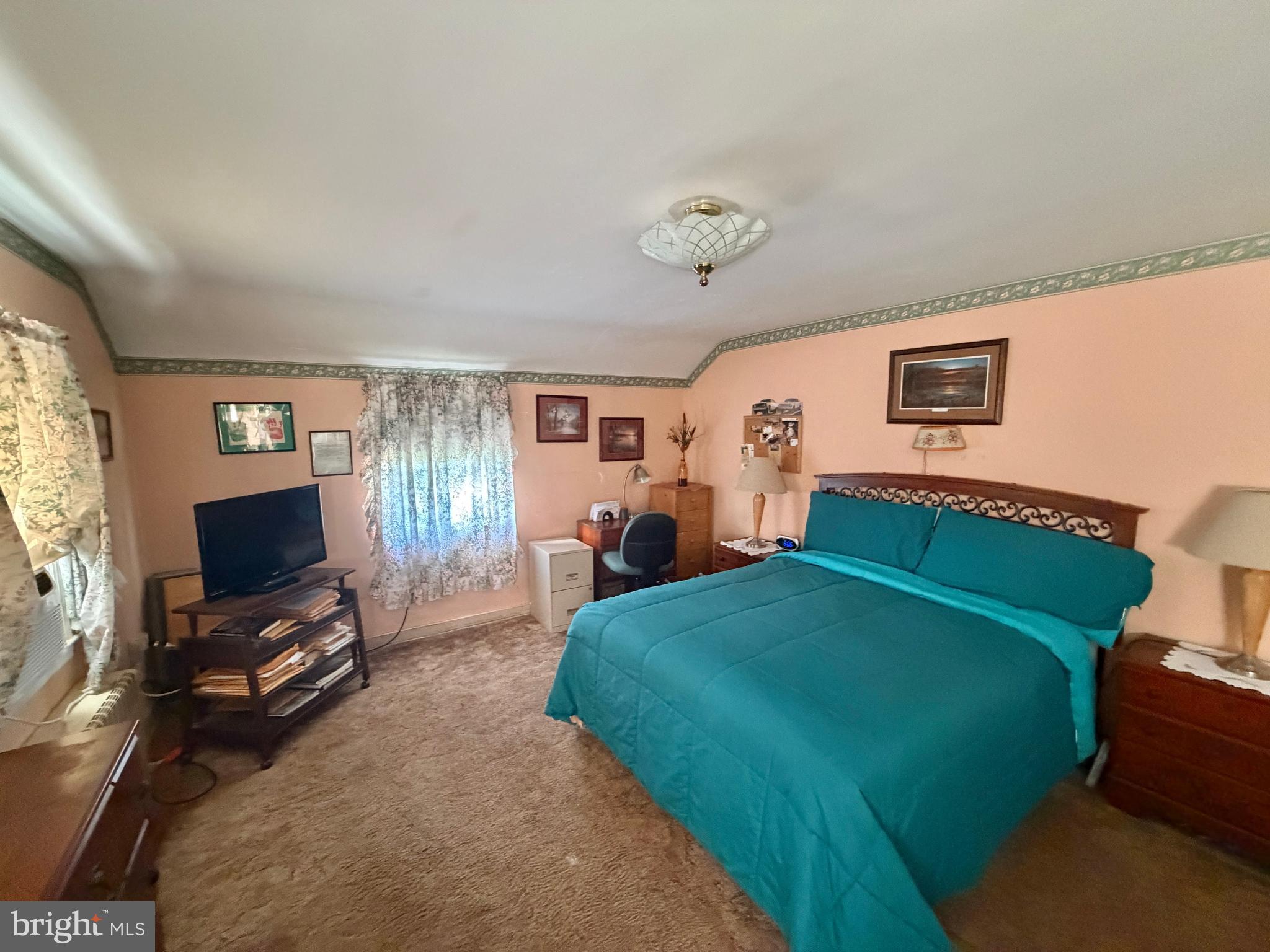 BEVERLY PARK - Residential