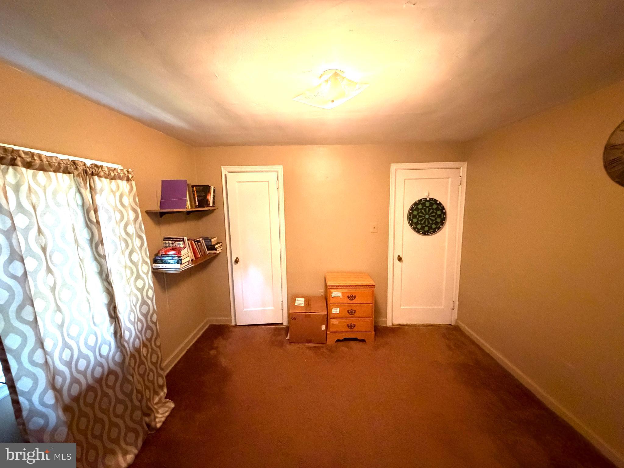 BEVERLY PARK - Residential