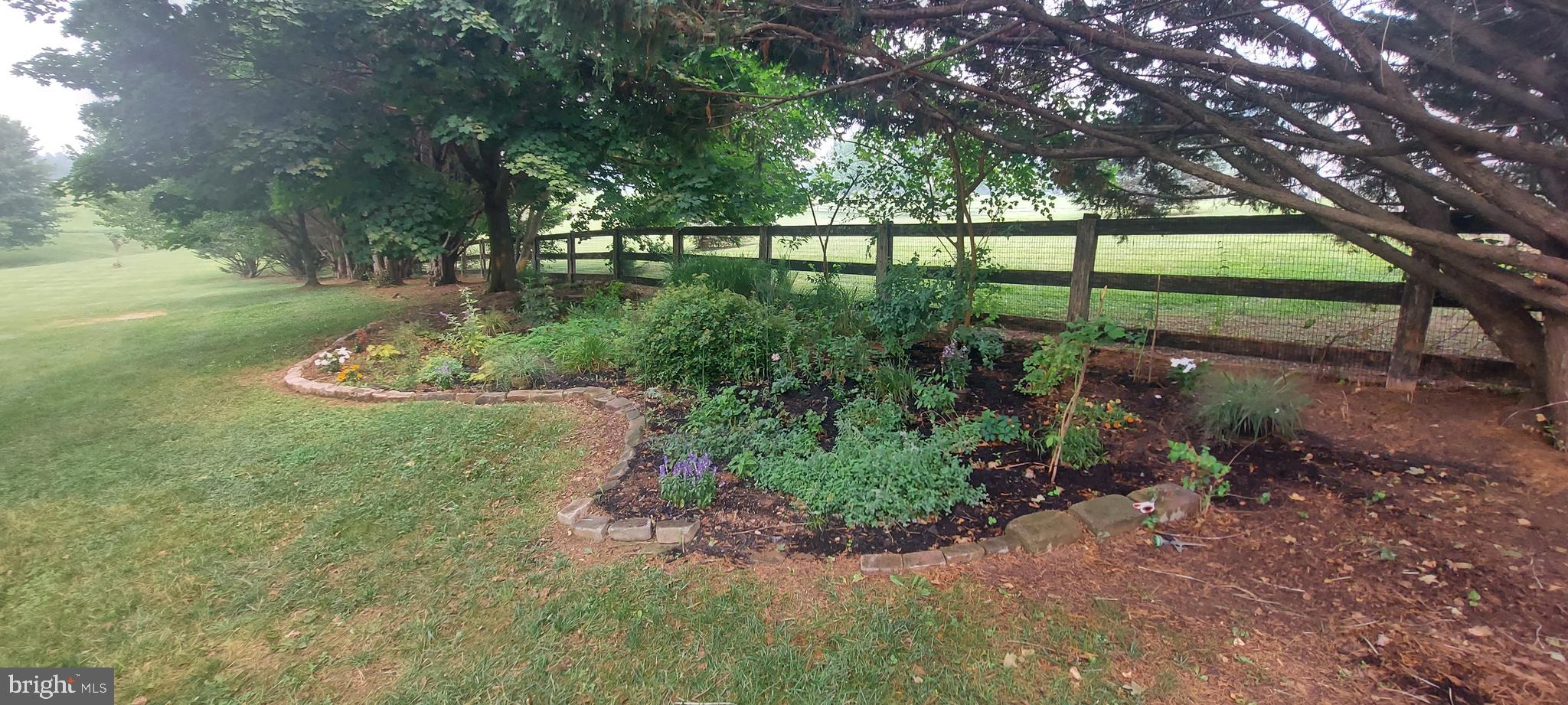 ASHLEY ACRES - Residential
