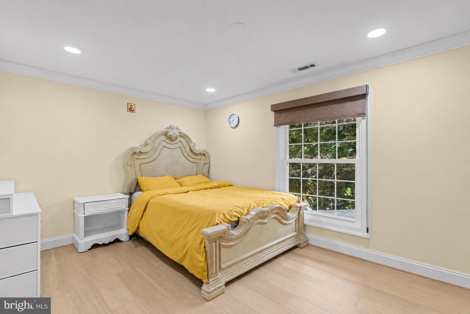 FOX HILLS - Residential