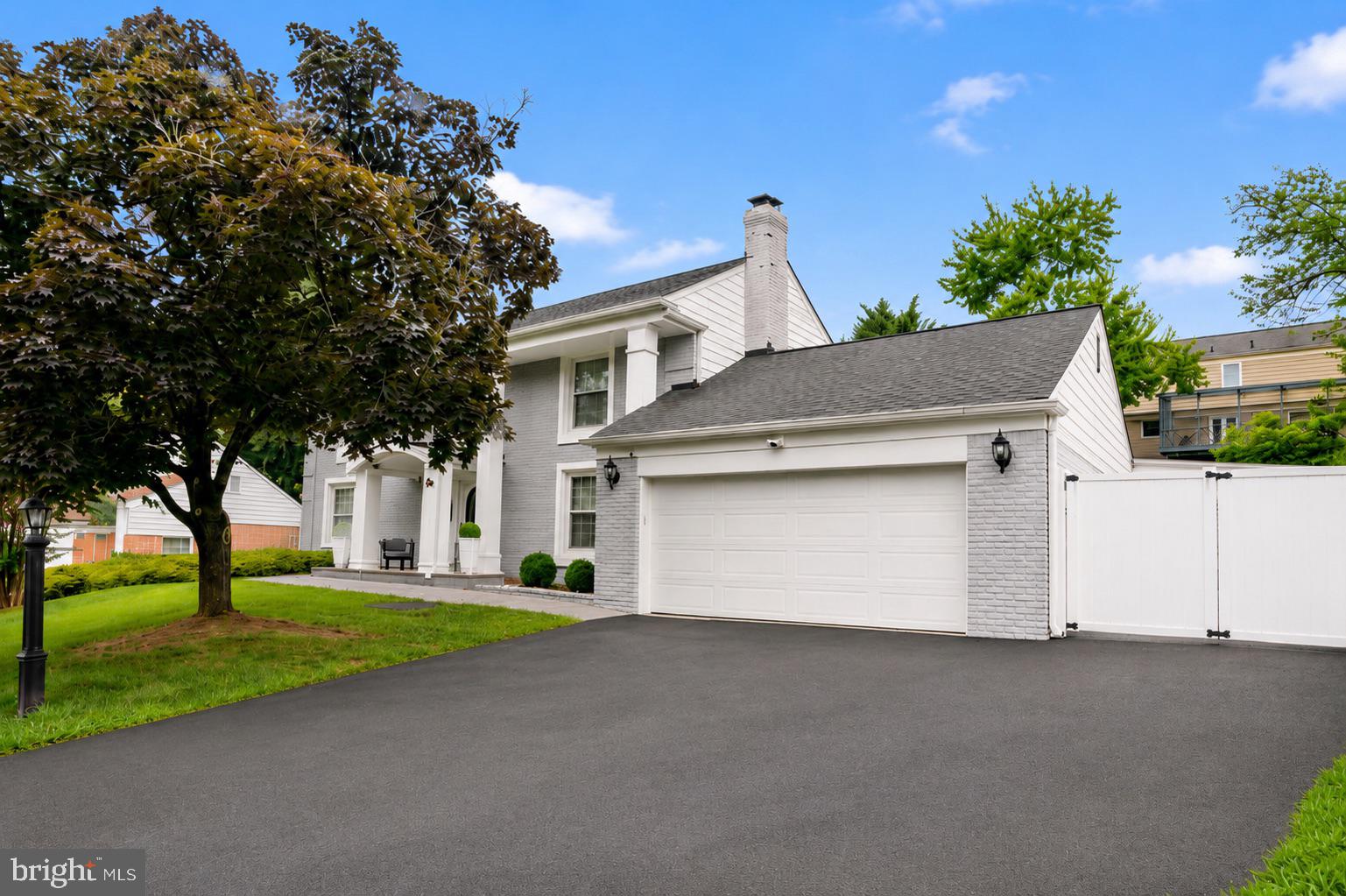 FOX HILLS - Residential