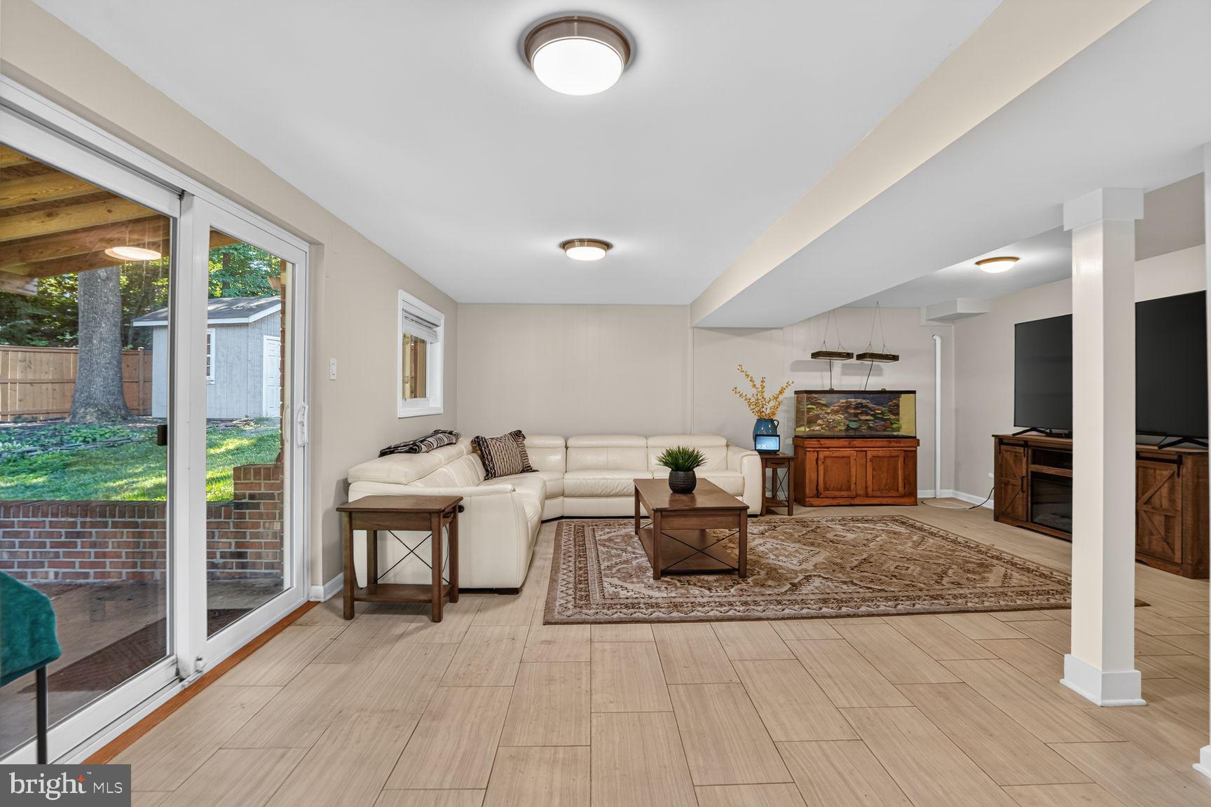 KINGS PARK WEST - Residential