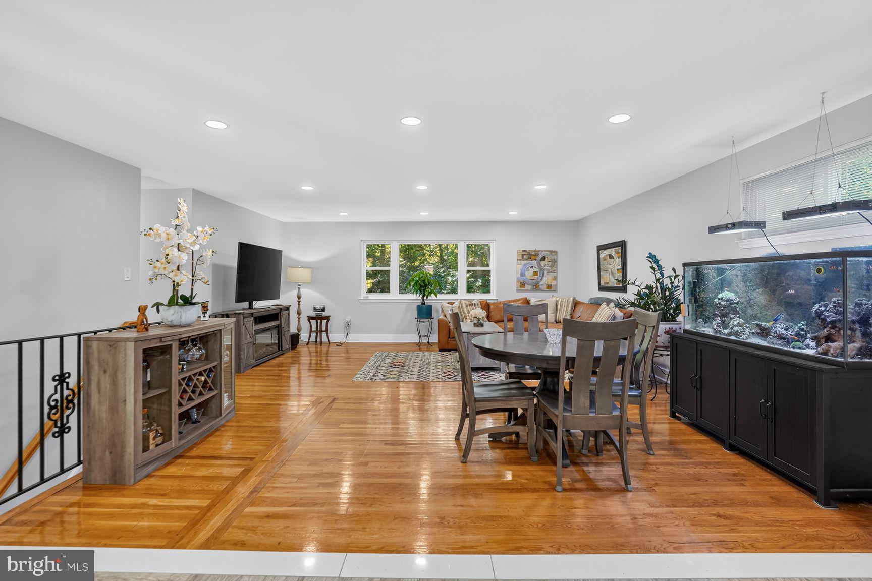 KINGS PARK WEST - Residential