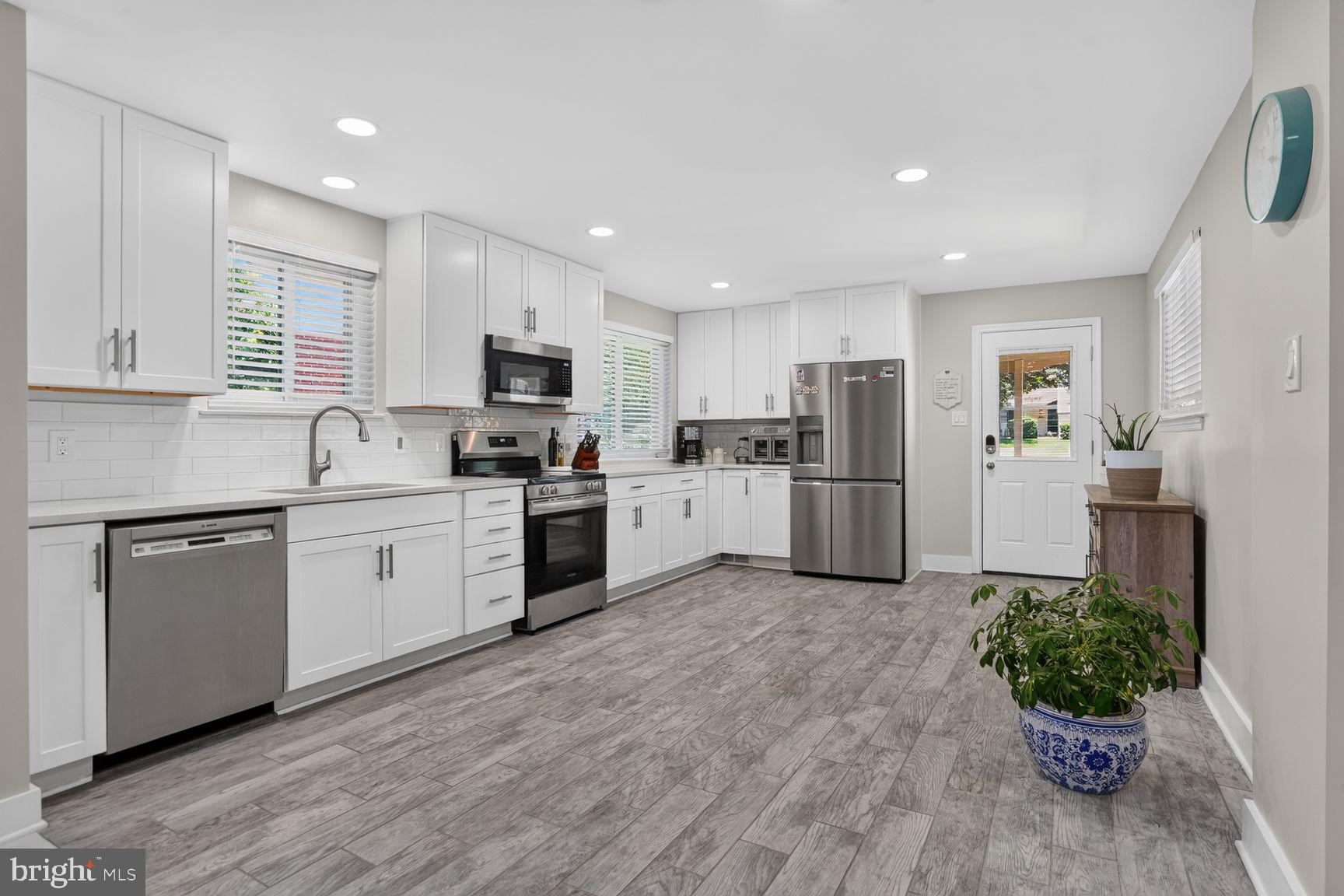 KINGS PARK WEST - Residential