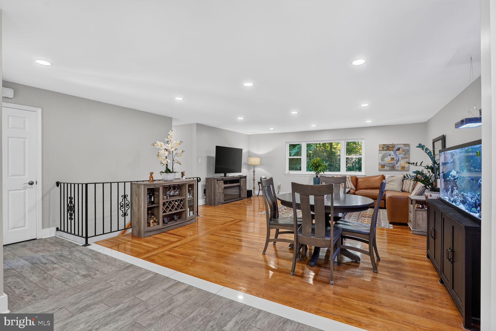 KINGS PARK WEST - Residential