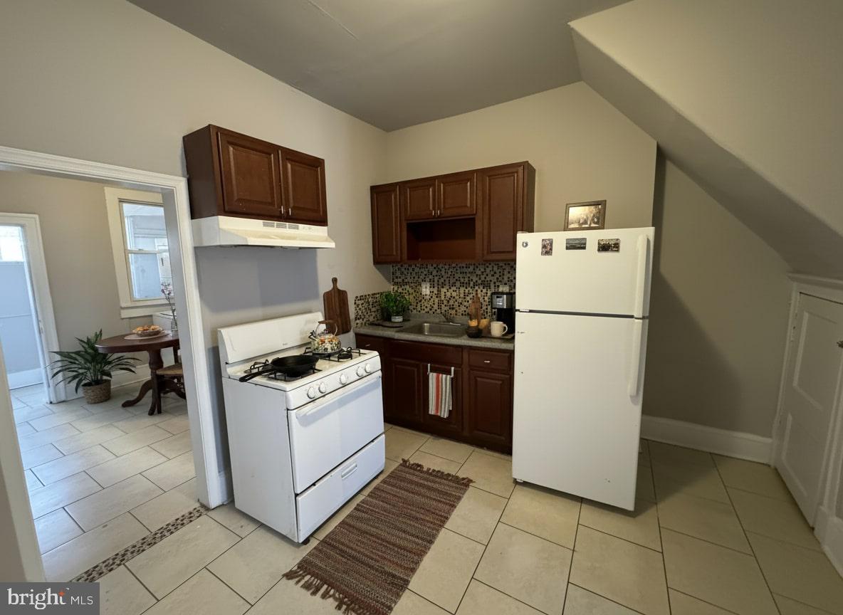 COBBS CREEK - Residential