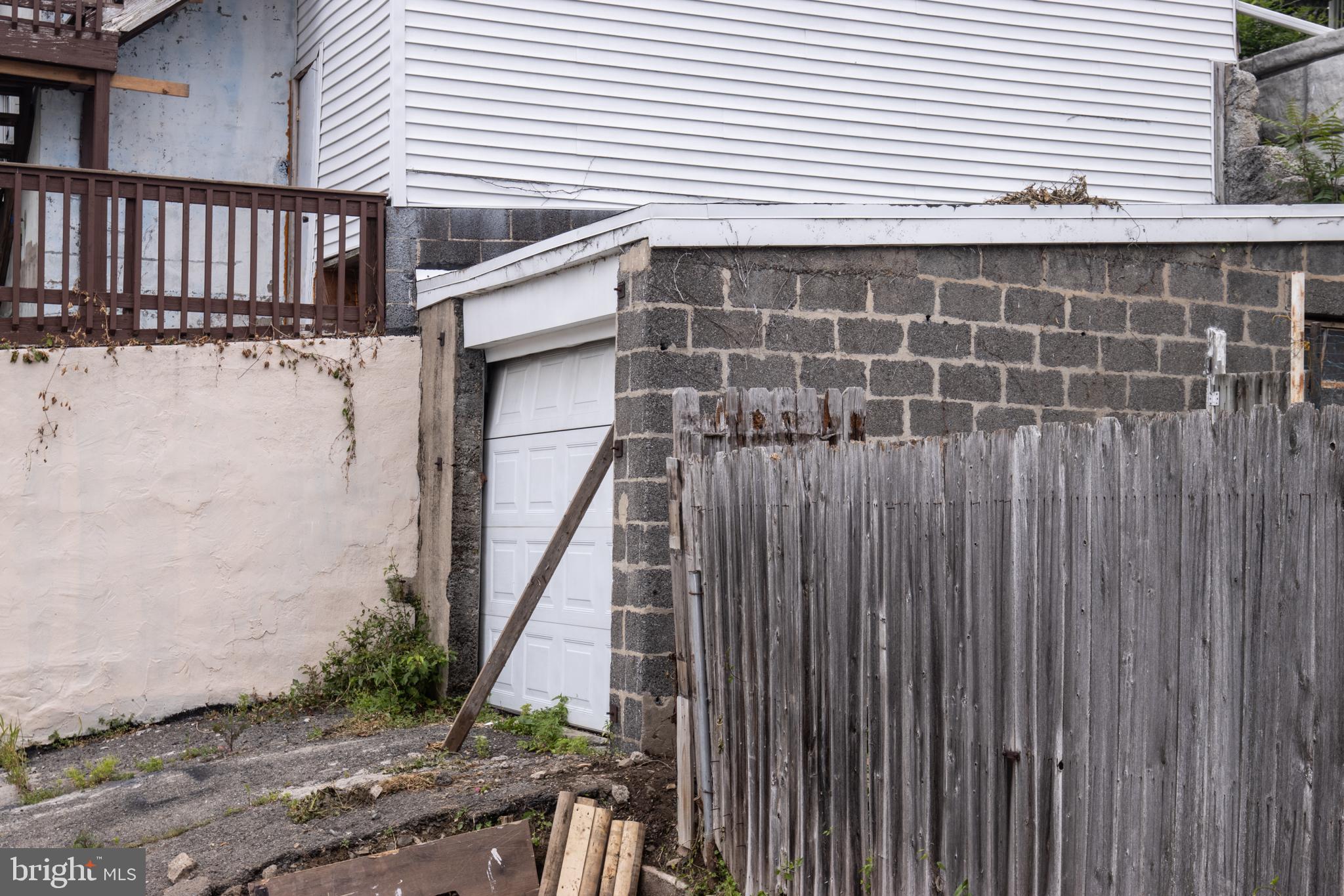 GREENWOOD HILL - Residential