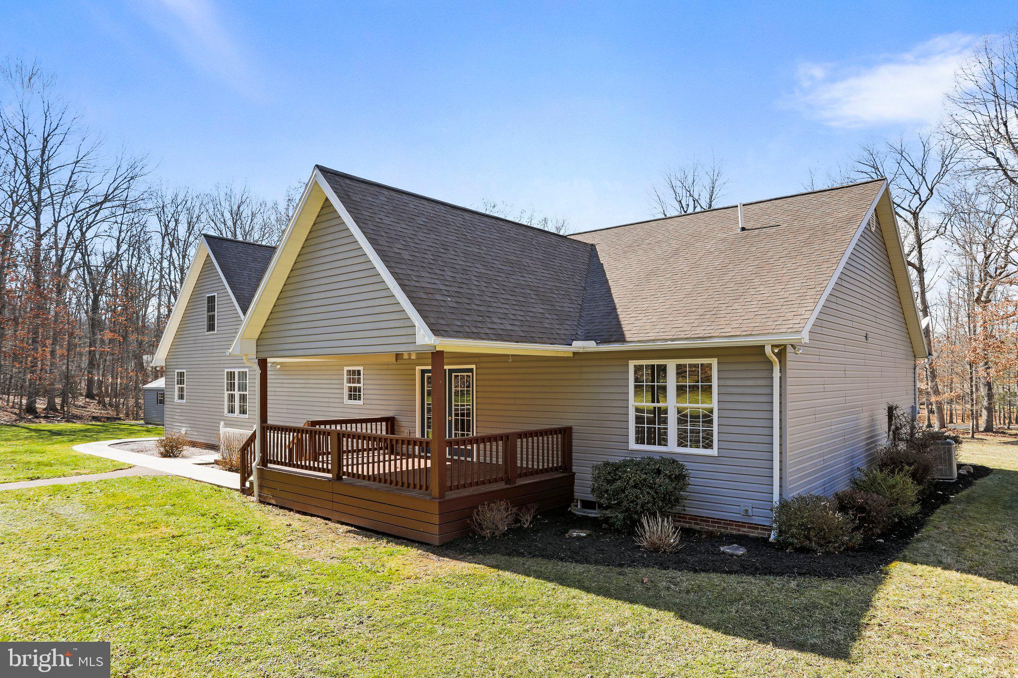 SUMMIT OAKS - Residential