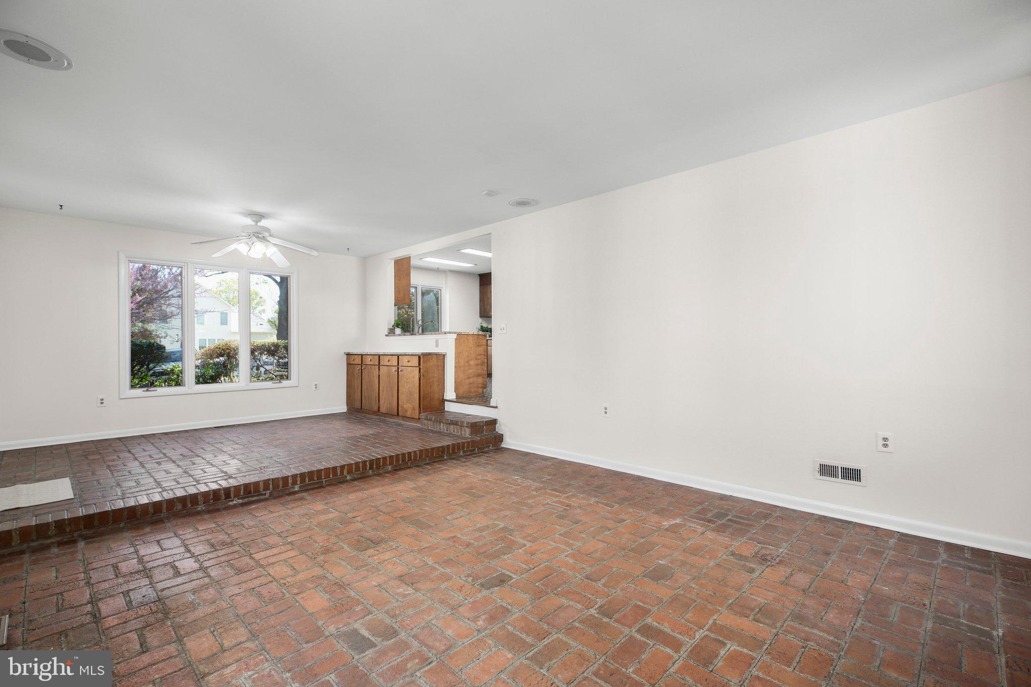 ARGYLE HEIGHTS - Residential