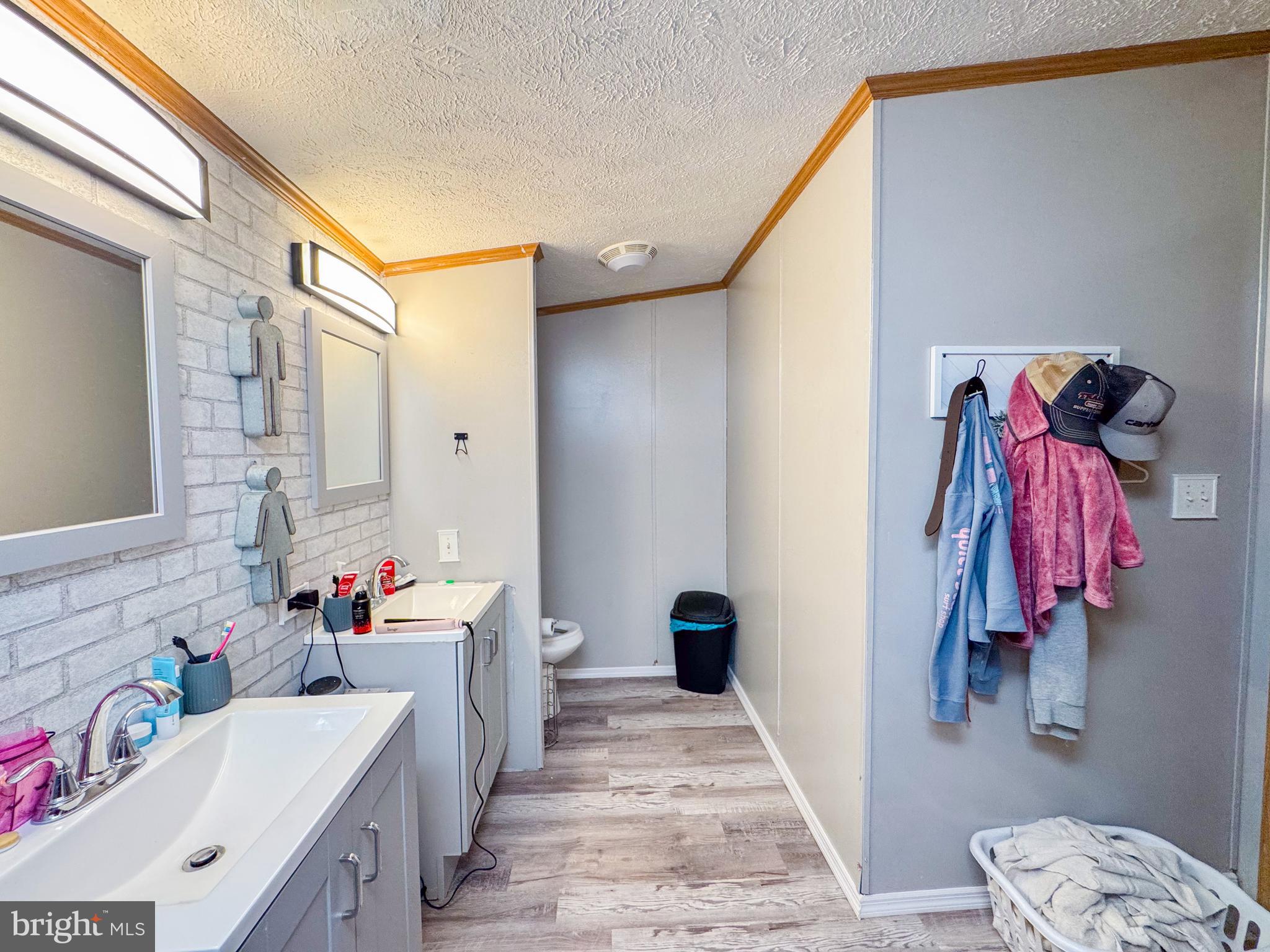 EAGLE CREEK DEVELOPMENT - Residential