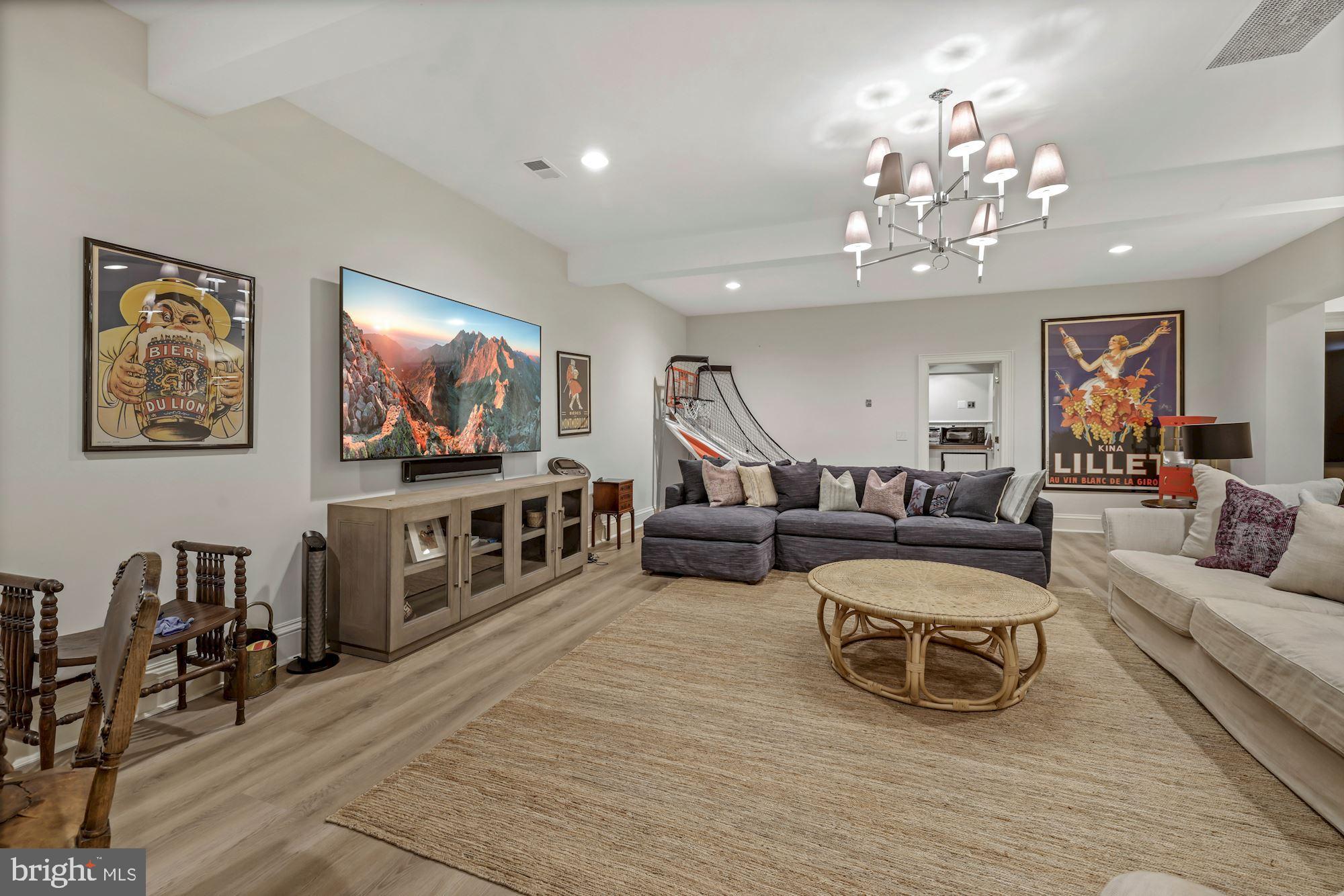BRADLEY FARMS - Residential