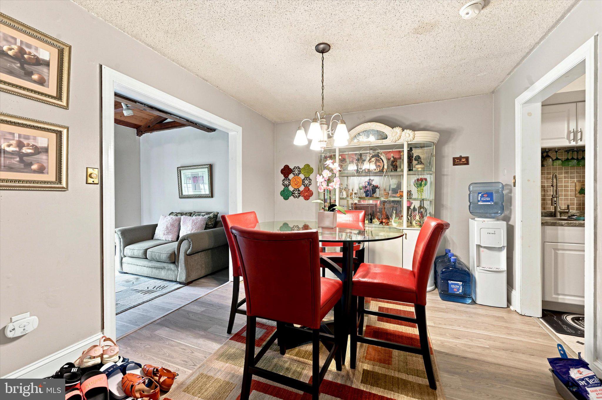 CHRISTIANA VILLAGE - Residential