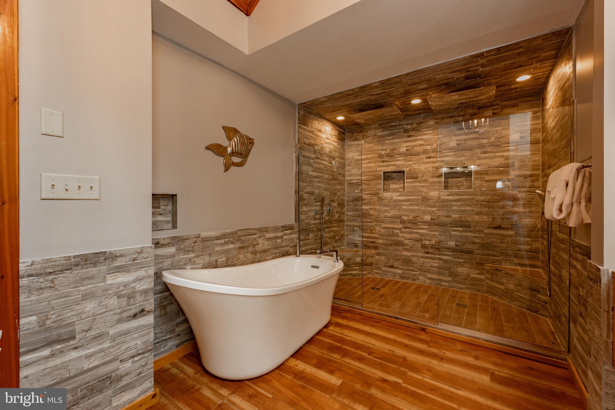 MILLHOUSE - Residential