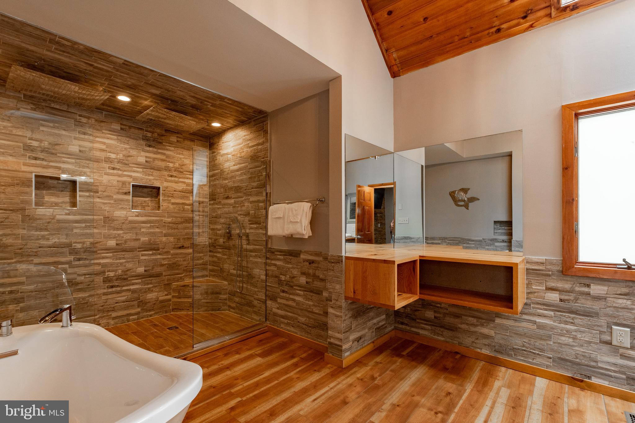 MILLHOUSE - Residential