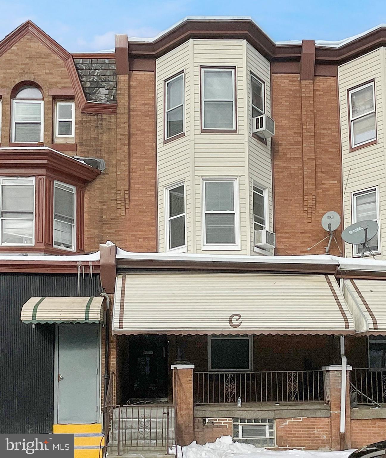 STRAWBERRY MANSION - Residential