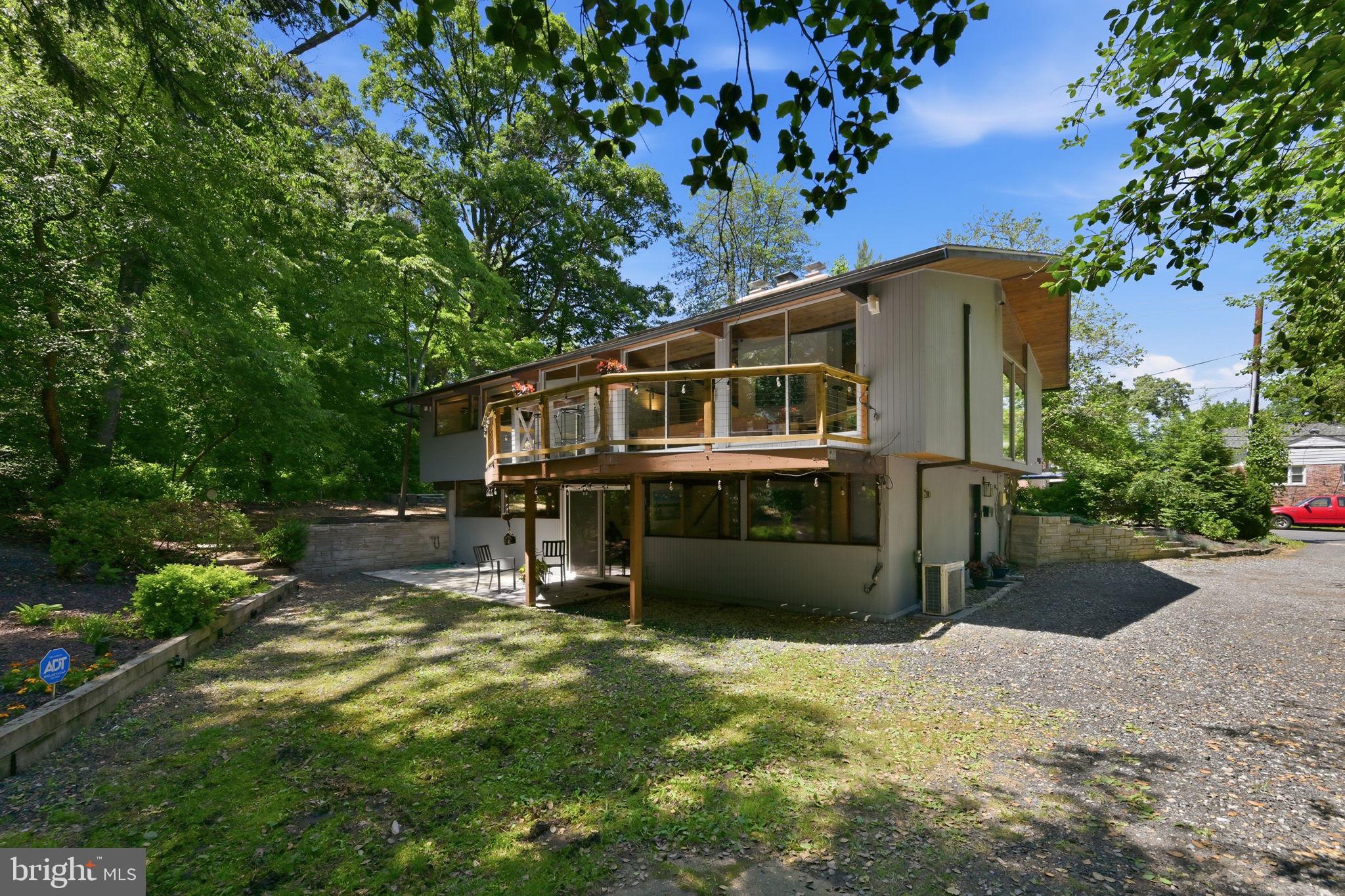 COLLEGE PARK - Residential