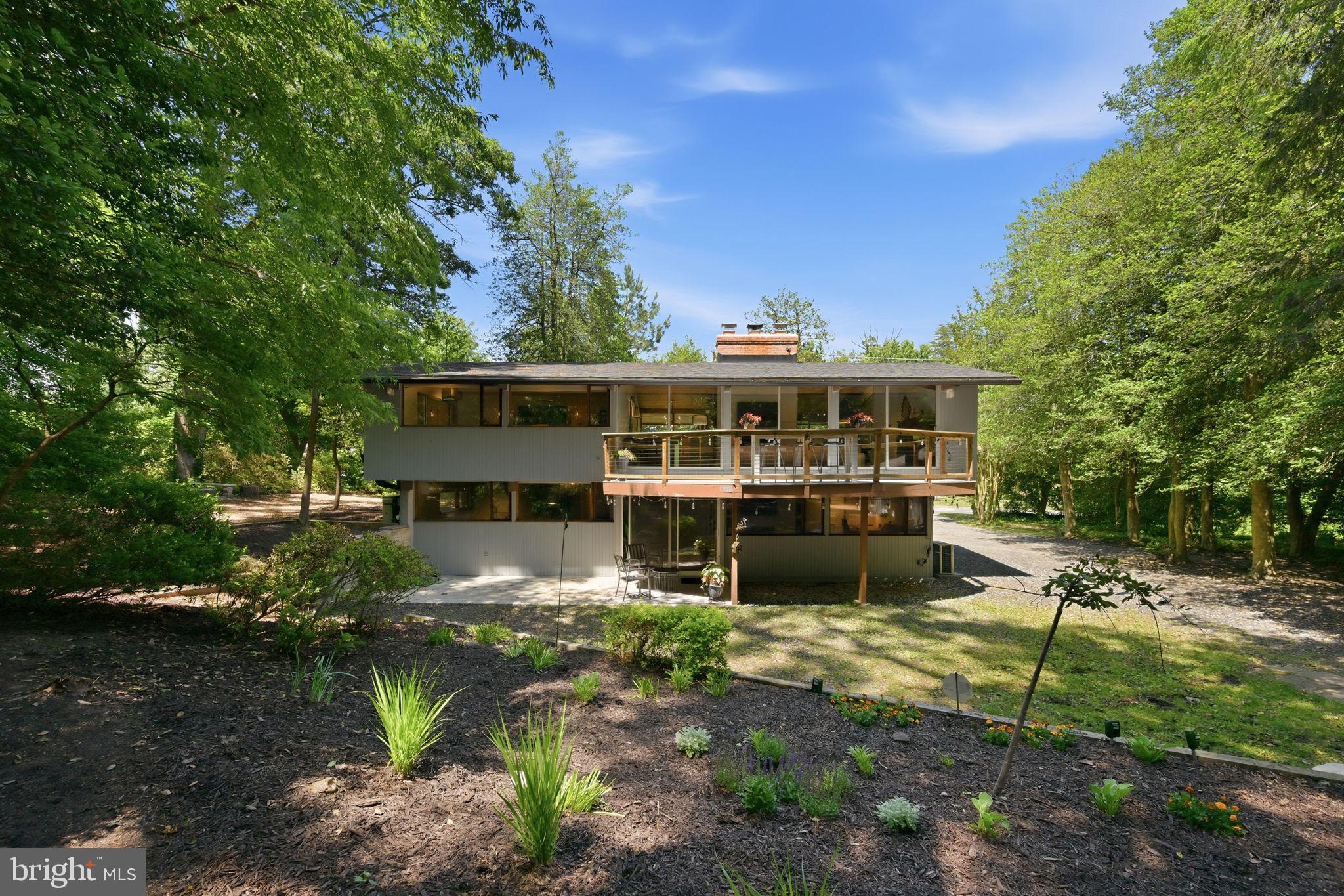 COLLEGE PARK - Residential
