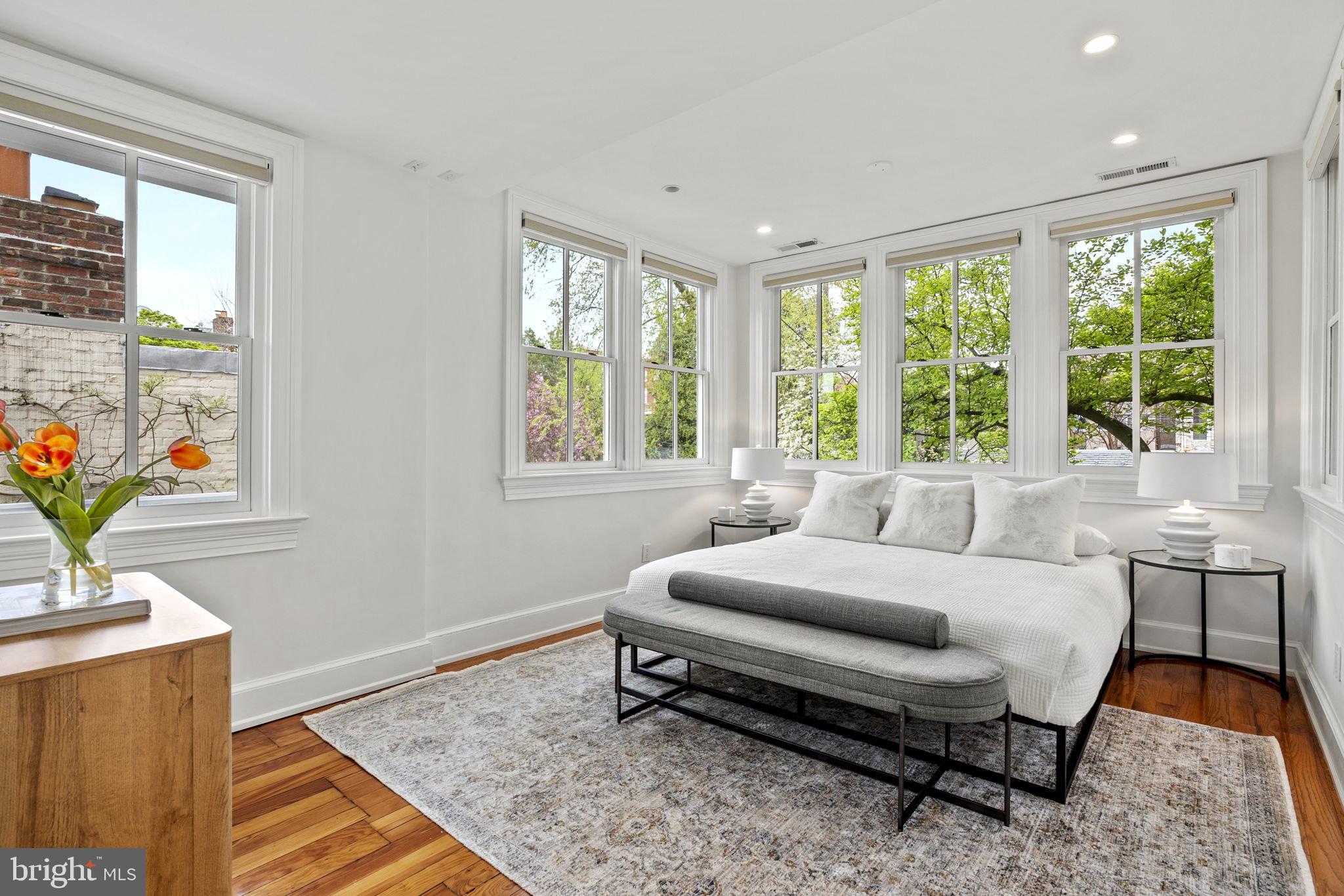 GEORGETOWN - Residential