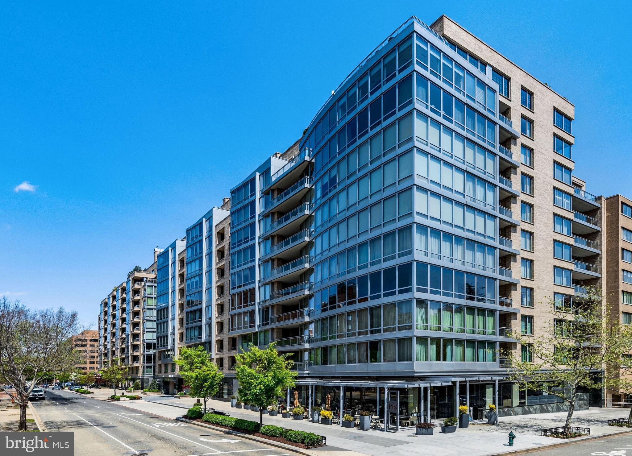 WEST END - Residential