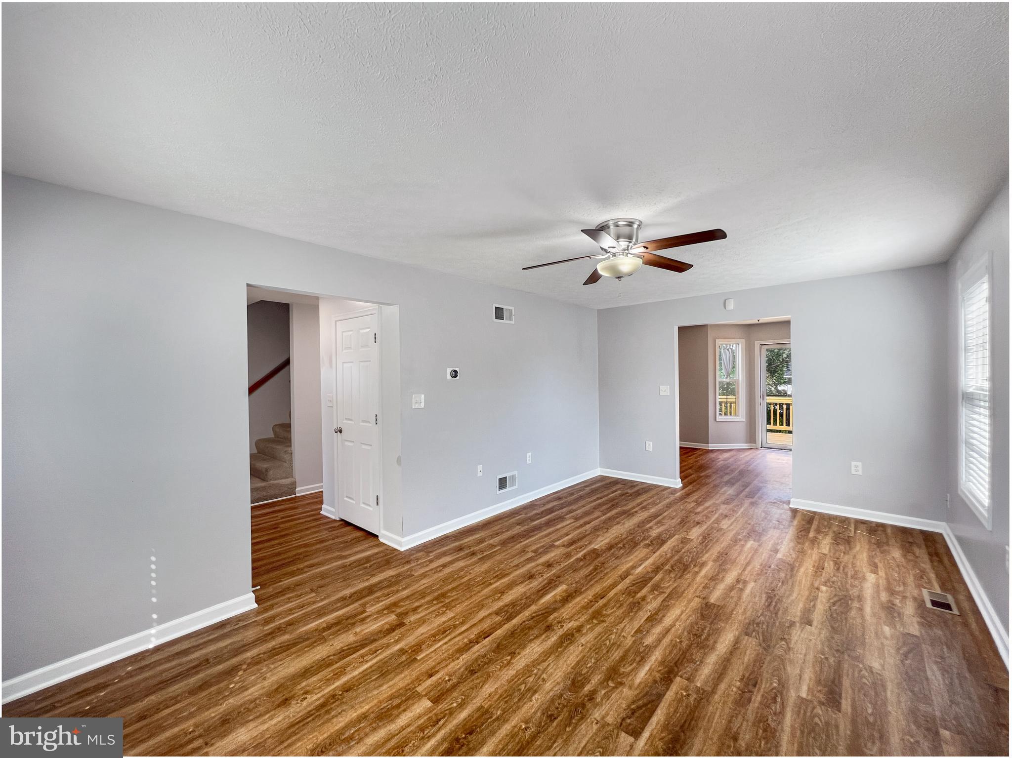 BRIAR RUN - Residential