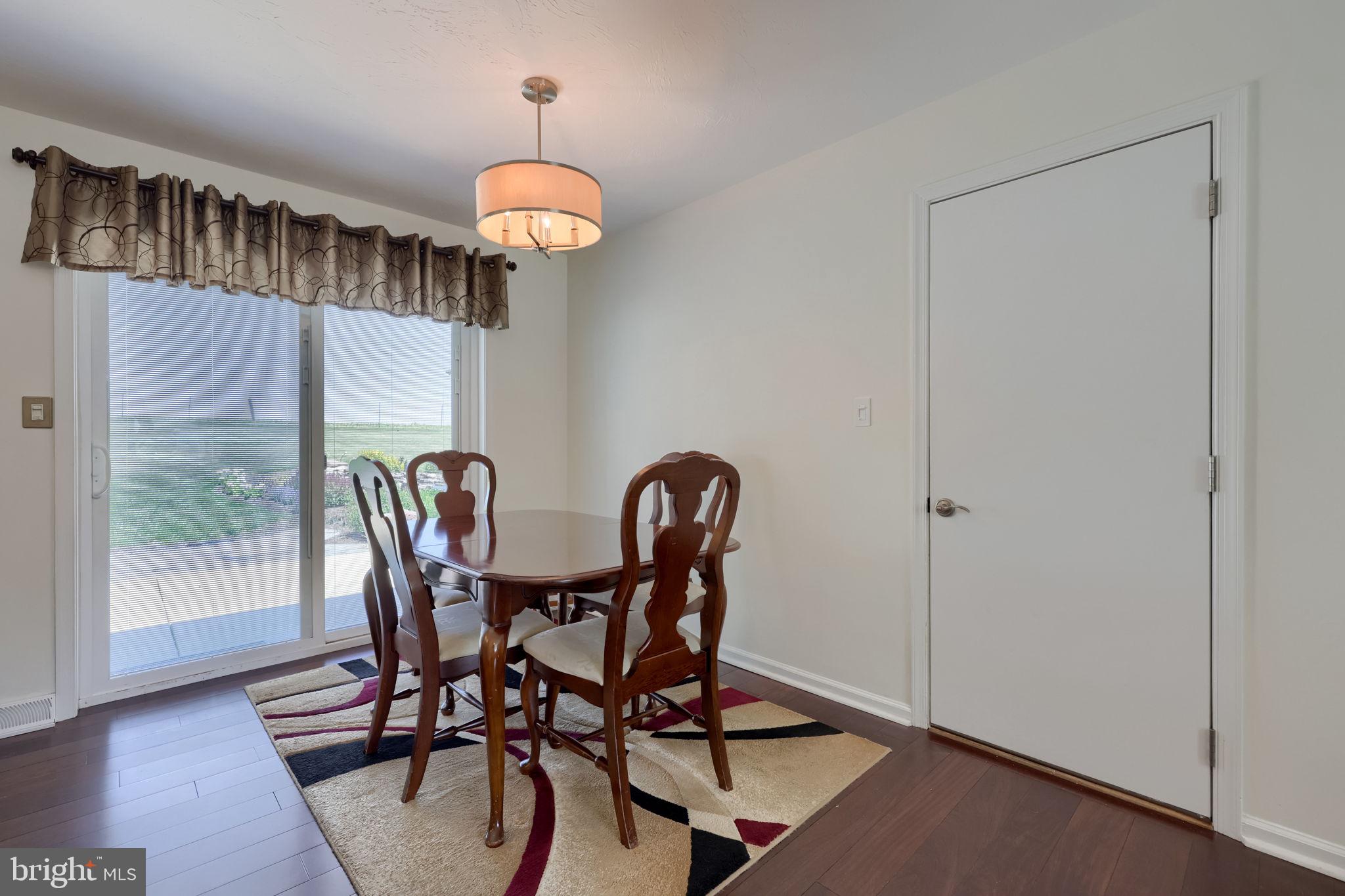 WEST EARL HEIGHTS - Residential