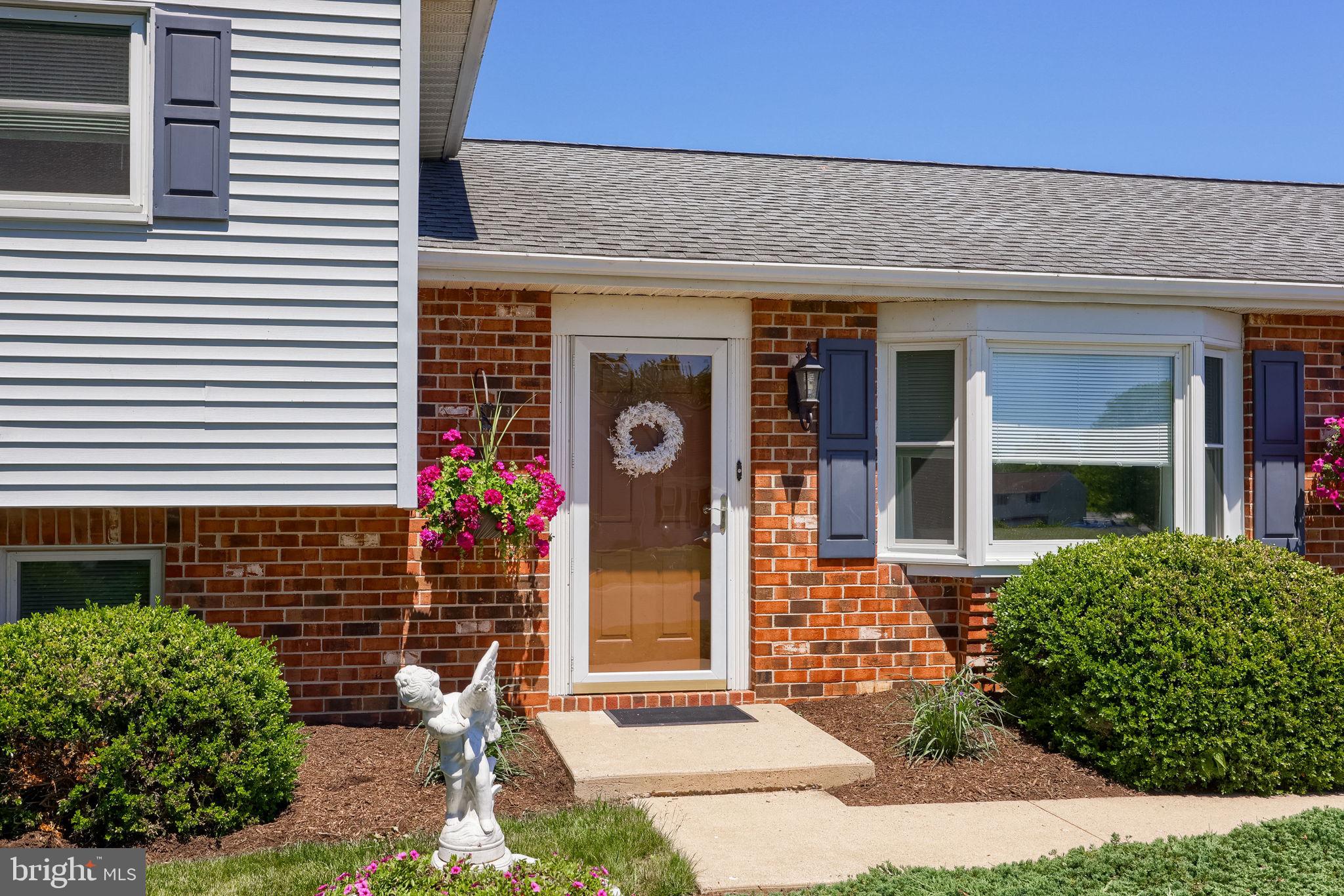 WEST EARL HEIGHTS - Residential