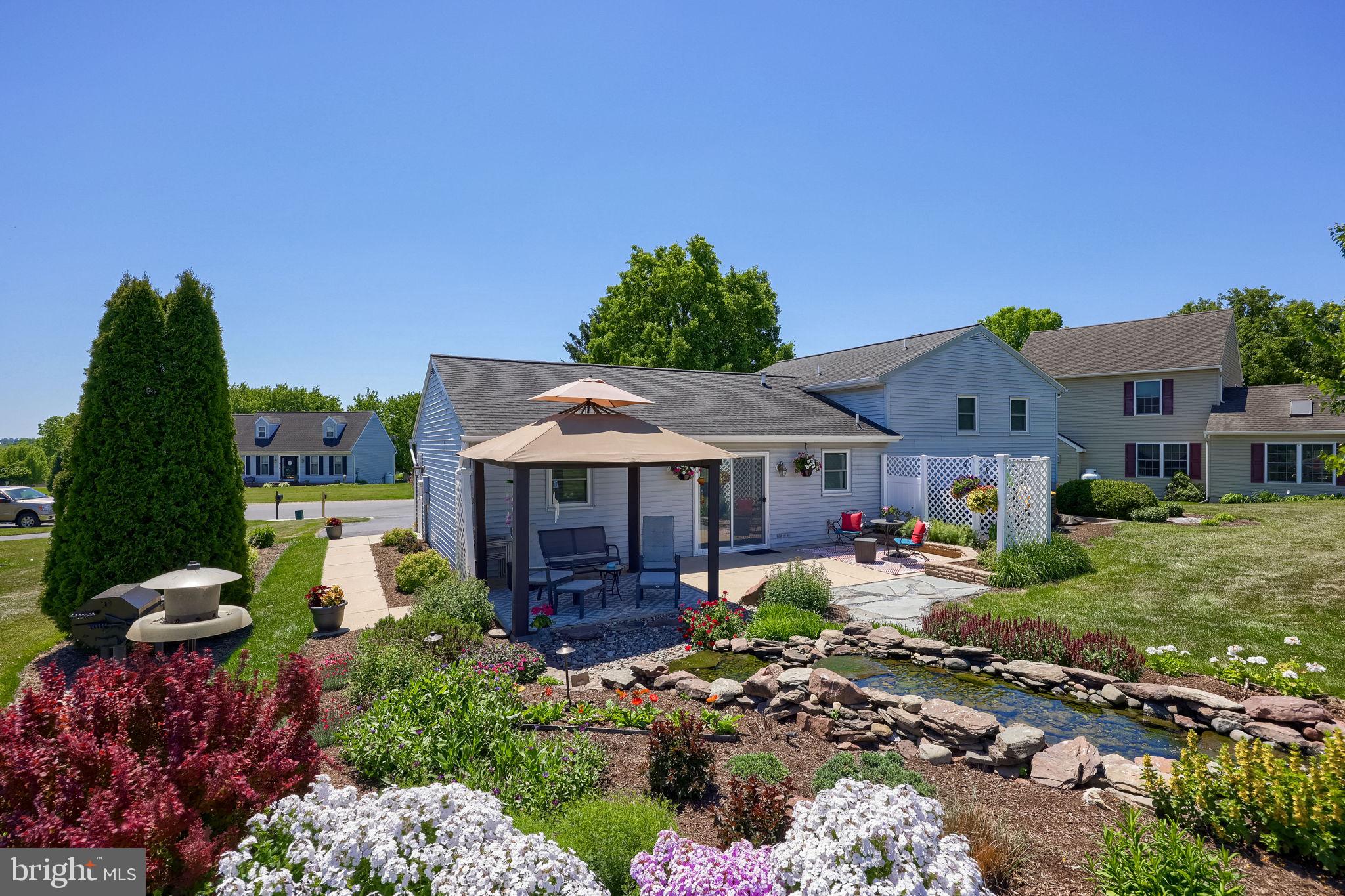 WEST EARL HEIGHTS - Residential