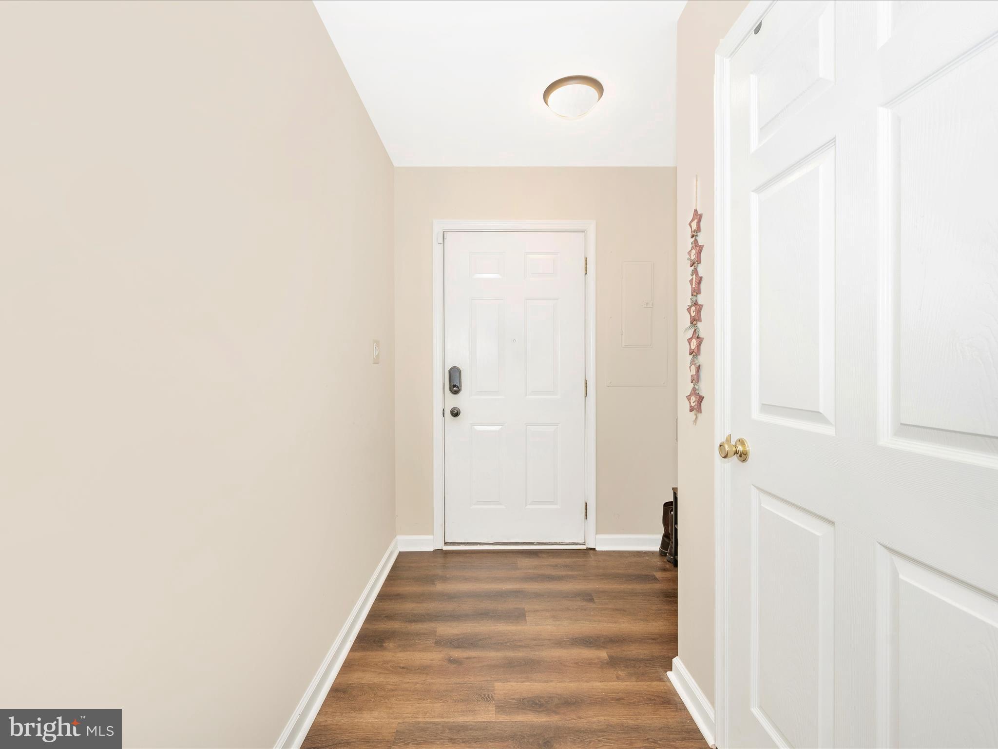THE COVE - Residential