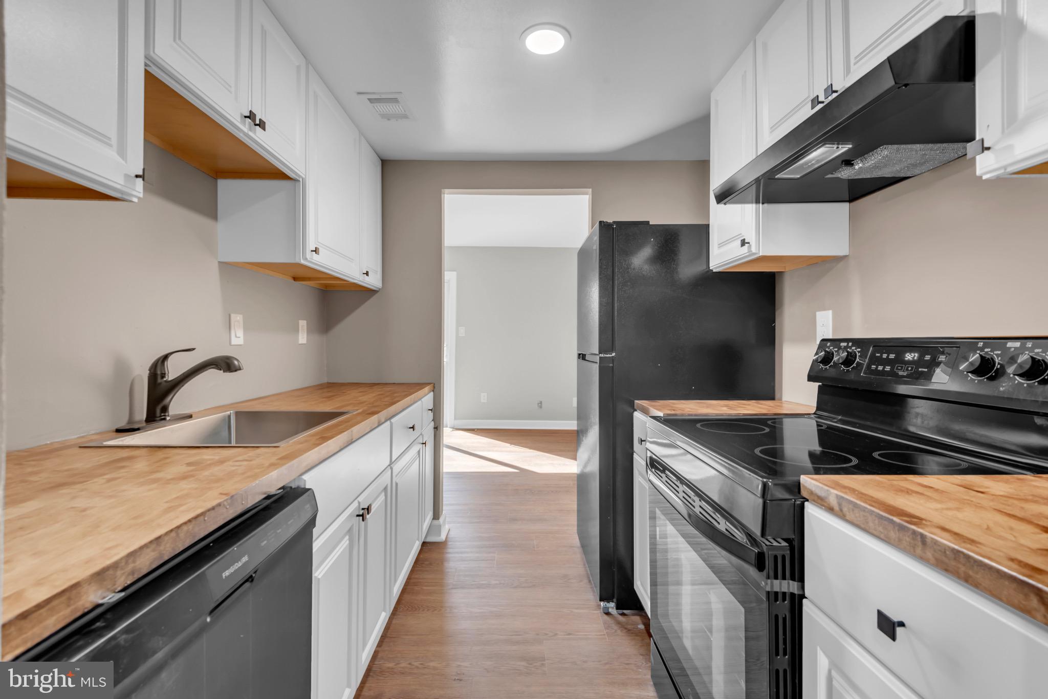 SPRING MEADOWS CONDO - Residential