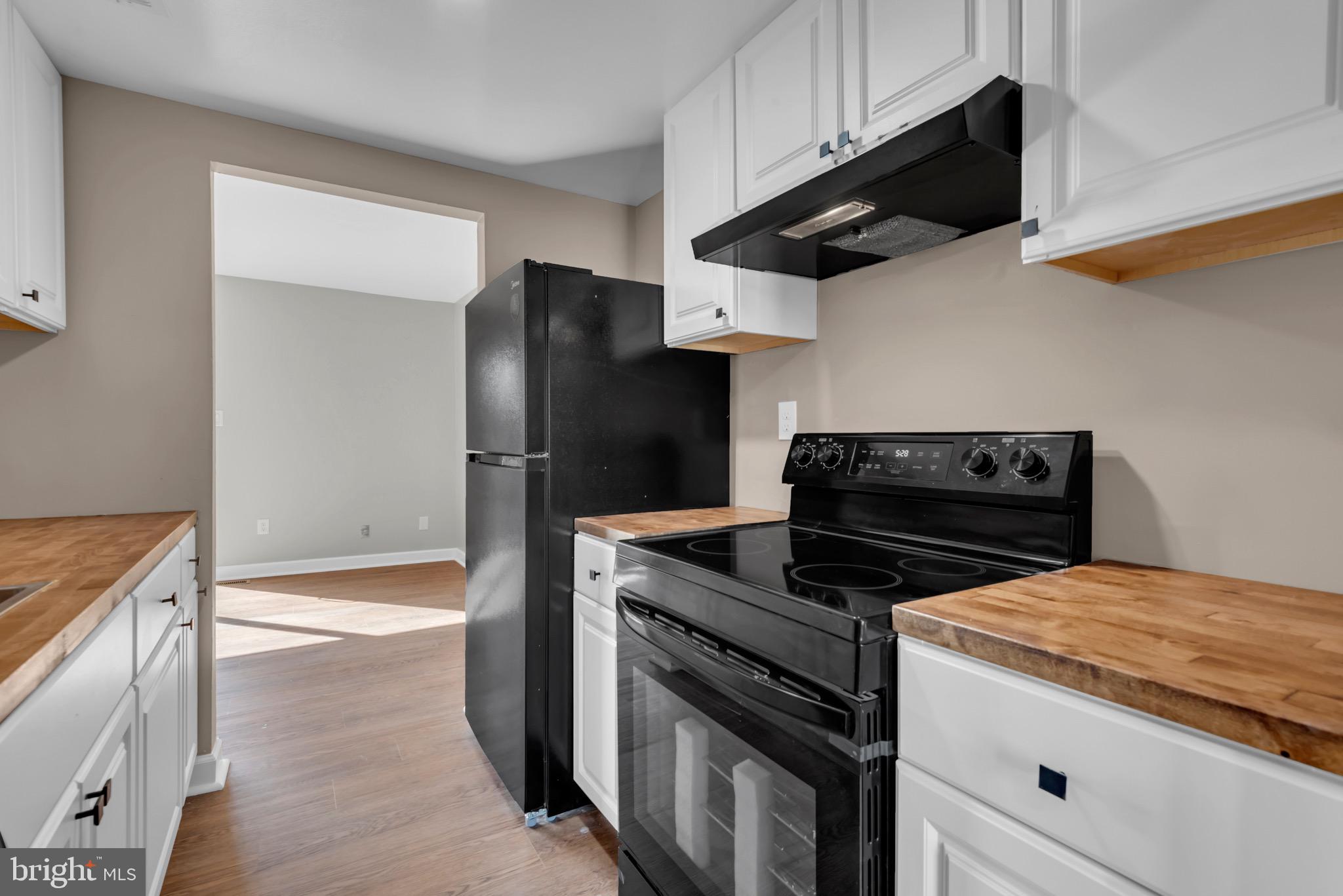 SPRING MEADOWS CONDO - Residential