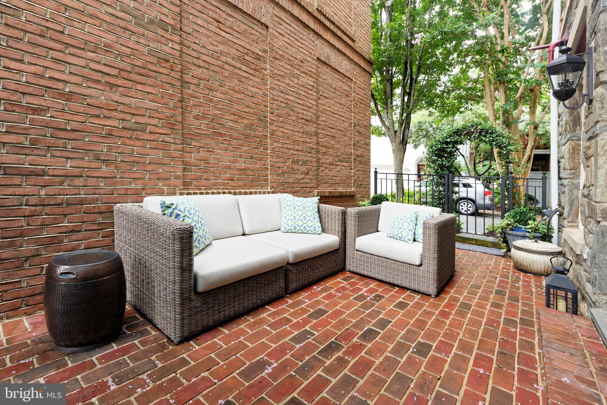 FORDS LANDING - Residential