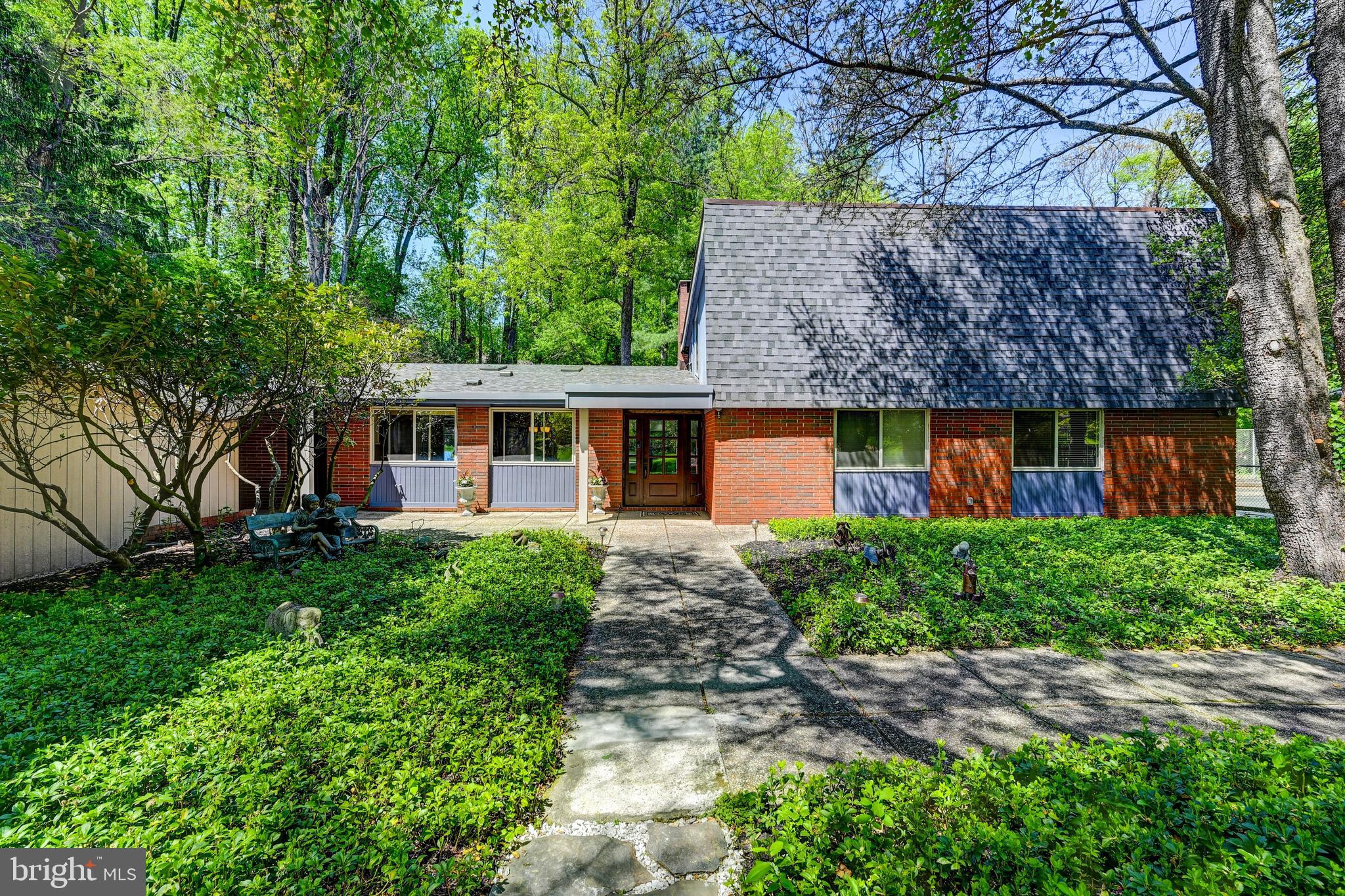 REDUCED, REFRESHED, & READY FOR NEW OWNERS! Tucked away at the end of a quiet court, this private retreat offers the perfect blend of tranquility and style. Drive up your secluded driveway and arrive at your own personal oasis.
This distinctive mid-century home features 4 bedrooms and 3.5 baths, including a desirable main-level primary suite. Designed for both comfort and versatility, the home offers two dens—ideal for a home office, library, or relaxation space.
Step outside to a covered patio overlooking beautifully landscaped, private grounds—perfect for entertaining or unwinding in peace.
Upstairs, you’ll find a spacious fourth bedroom, full bath, an expansive game room, and a large storage area, providing flexibility for guests or hobbies.
Additional highlights include:
Fresh paint
Updated roof -
Updated HVAC
Recessed lighting
Stylish barn doors in kitchen
Two cozy fireplaces
Convenient main-level laundry

And the ultimate bonus—your very own private tennis court, making this home truly one-of-a-kind.