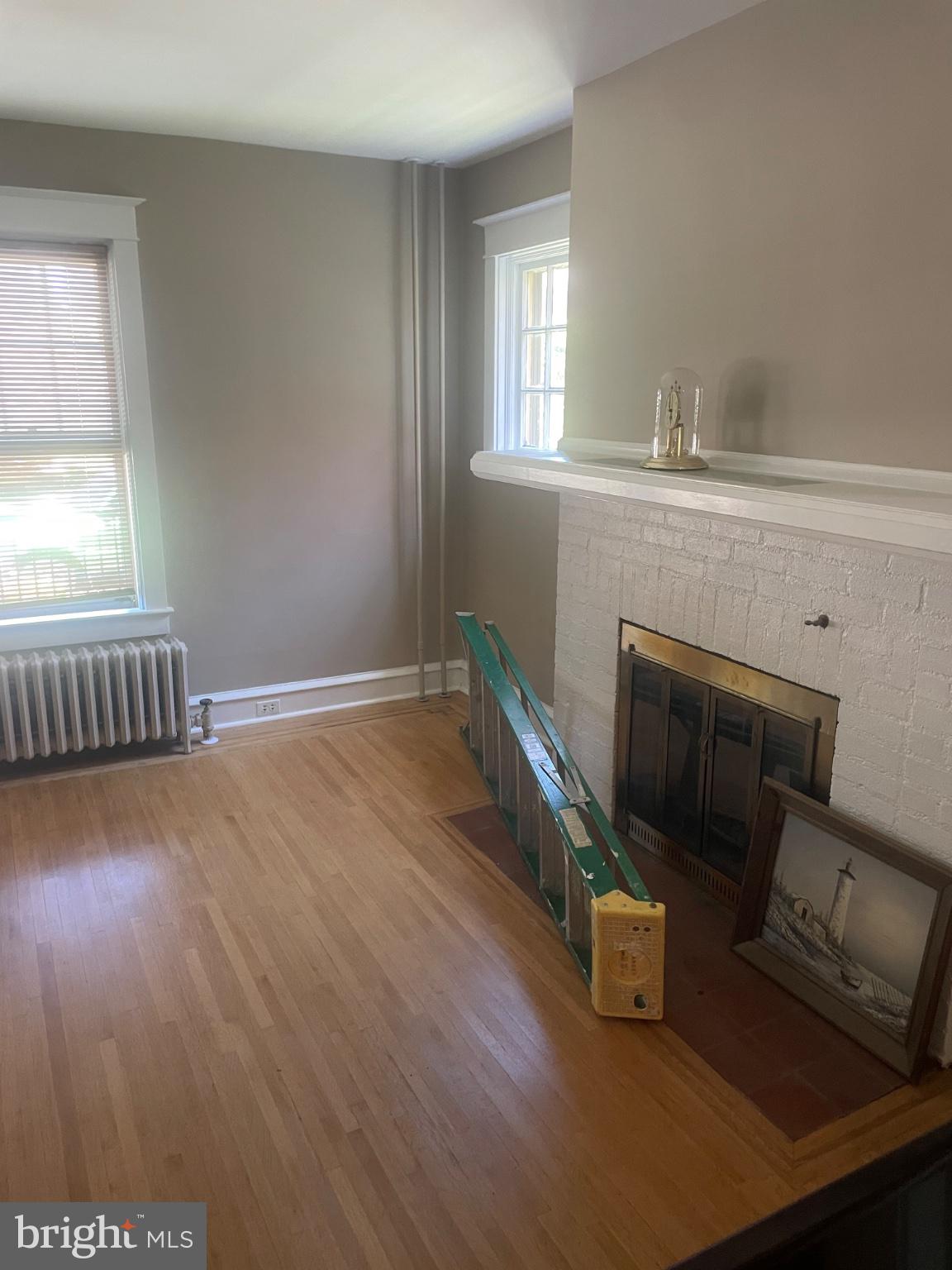 ELMWOOD - Residential Income