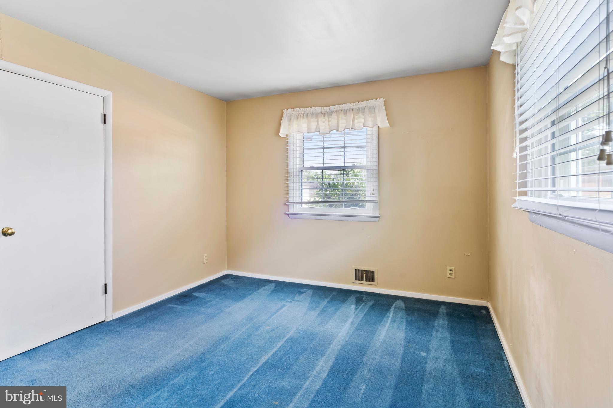 ROSSMOYNE MANOR - Residential
